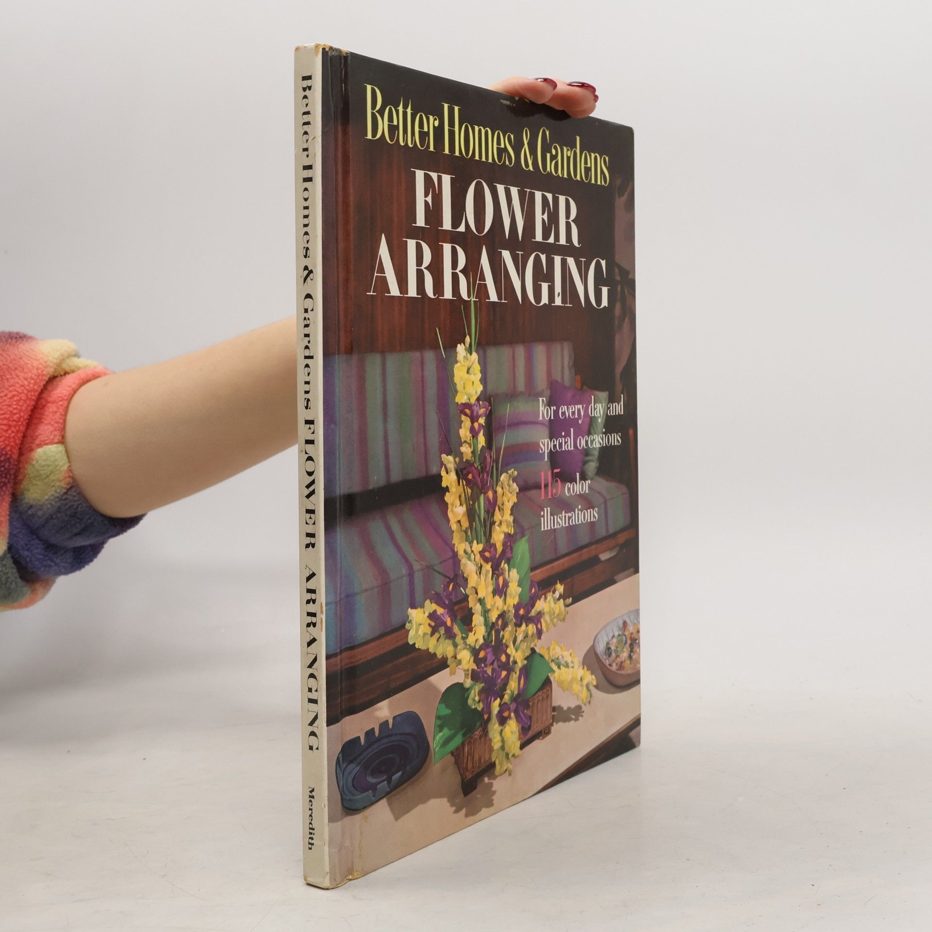 Various authors Flower Arranging