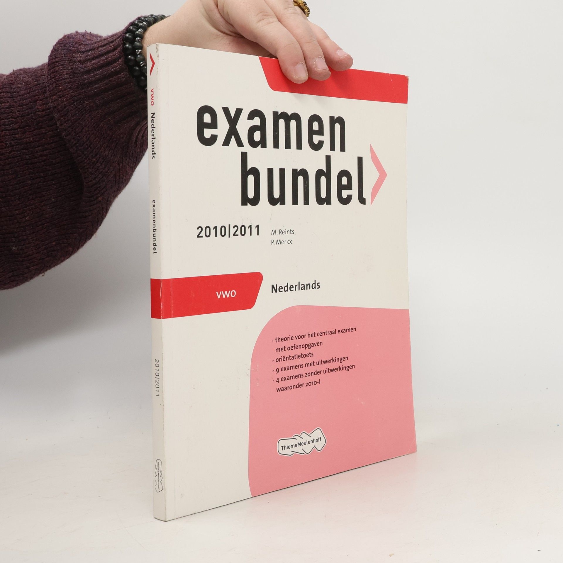 M. Reints Examenbundel Nederlands 2010/2011 VWO