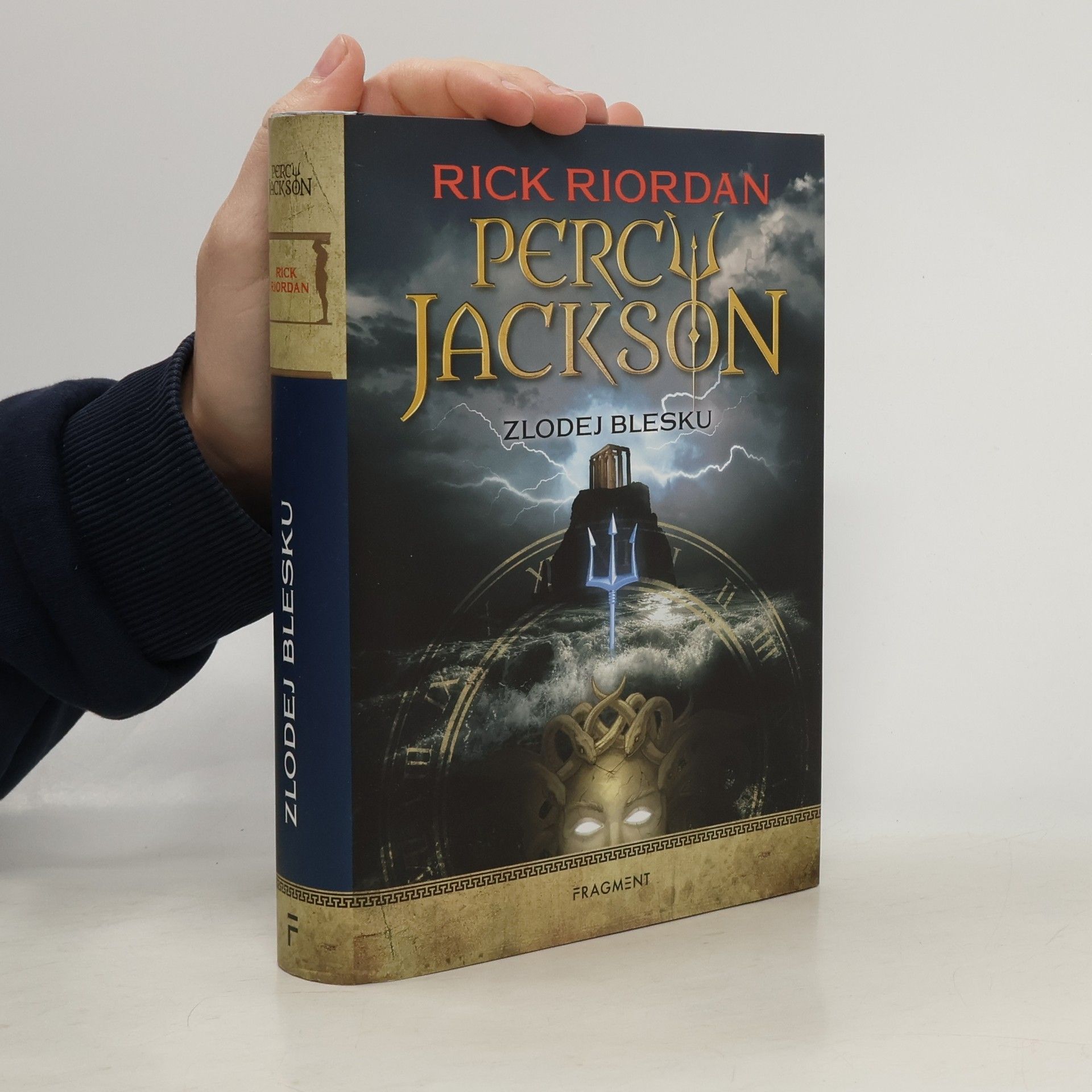 Rick Riordan Percy Jackson. Zlodej blesku