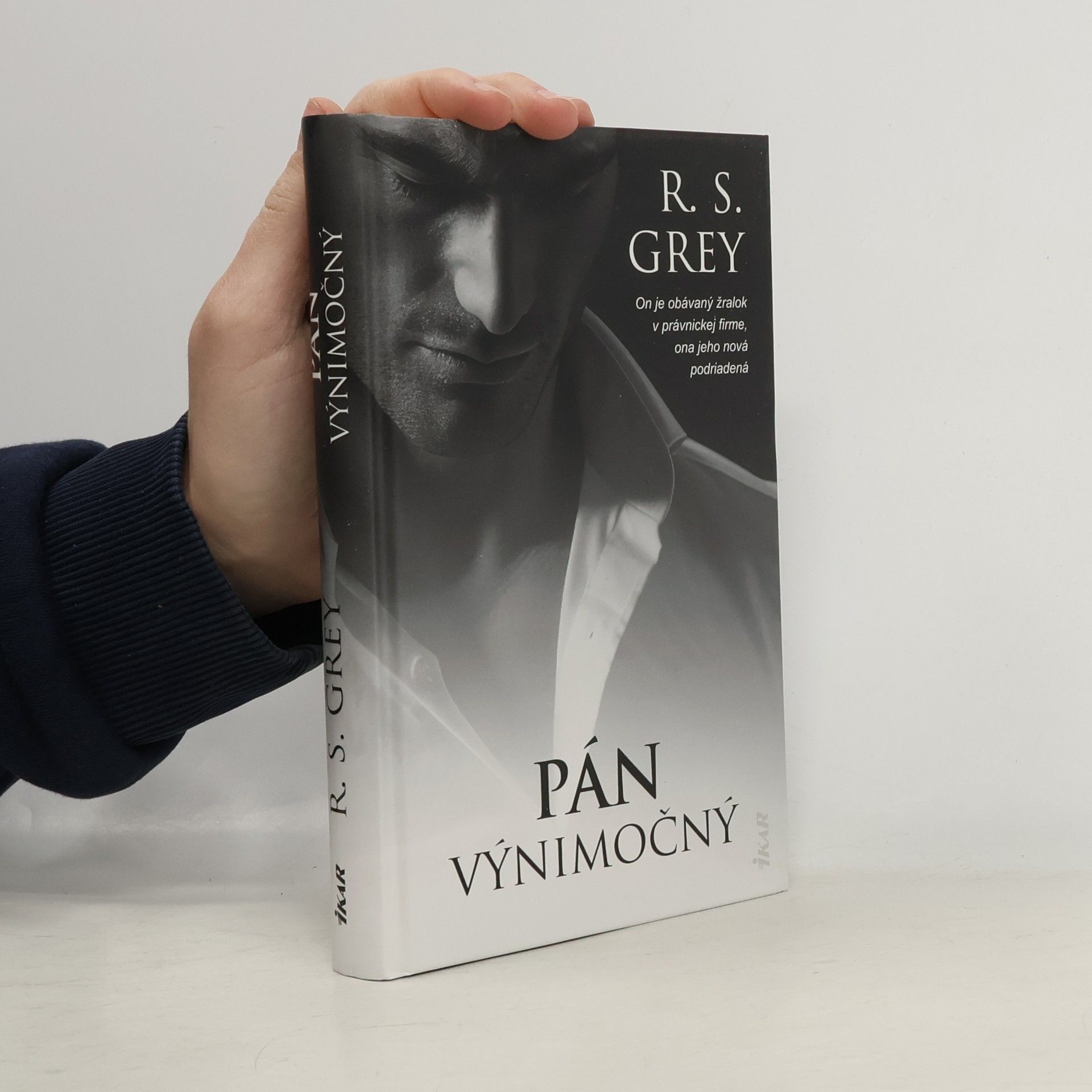 R. S. Grey Pán Výnimočný