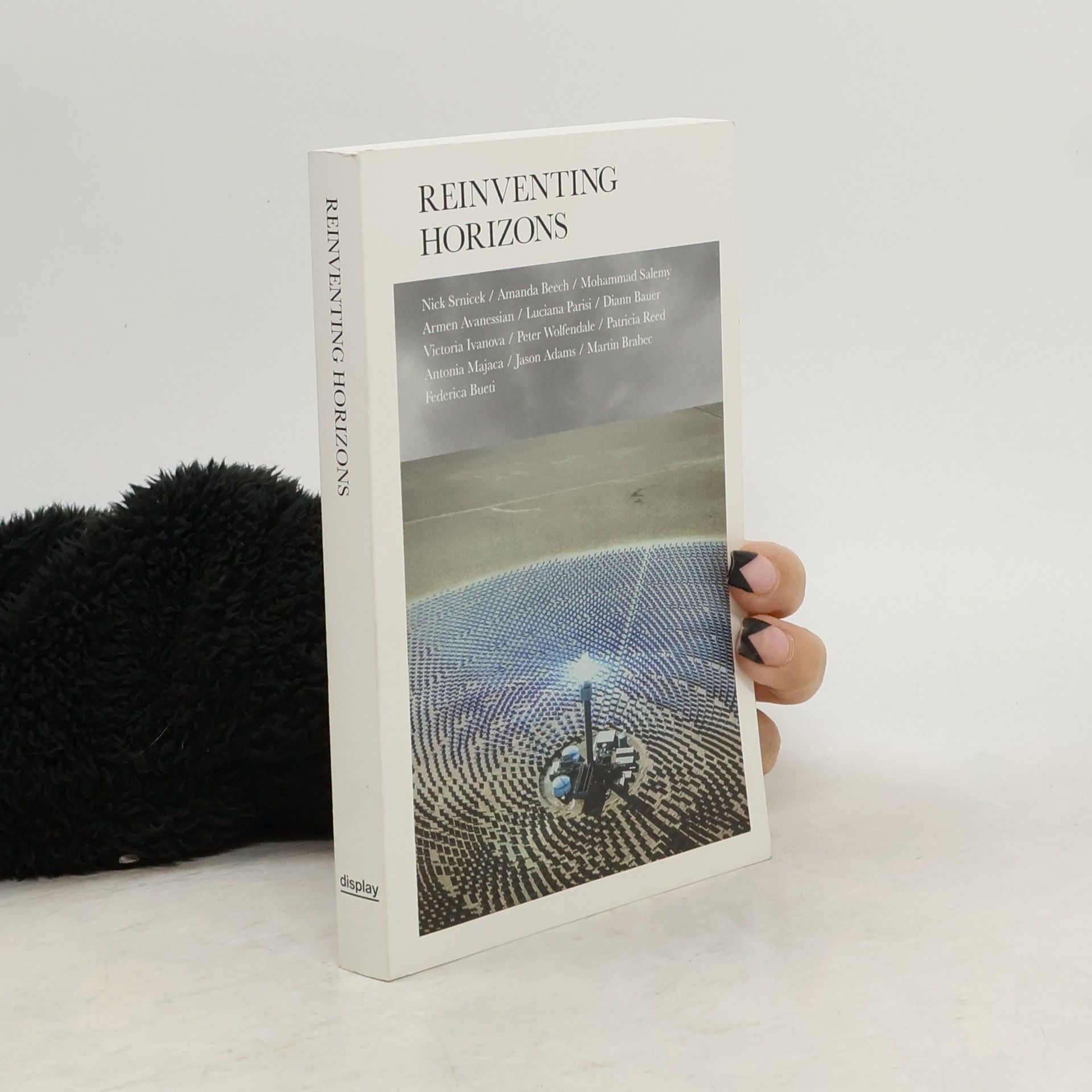 Reinventing Horizons