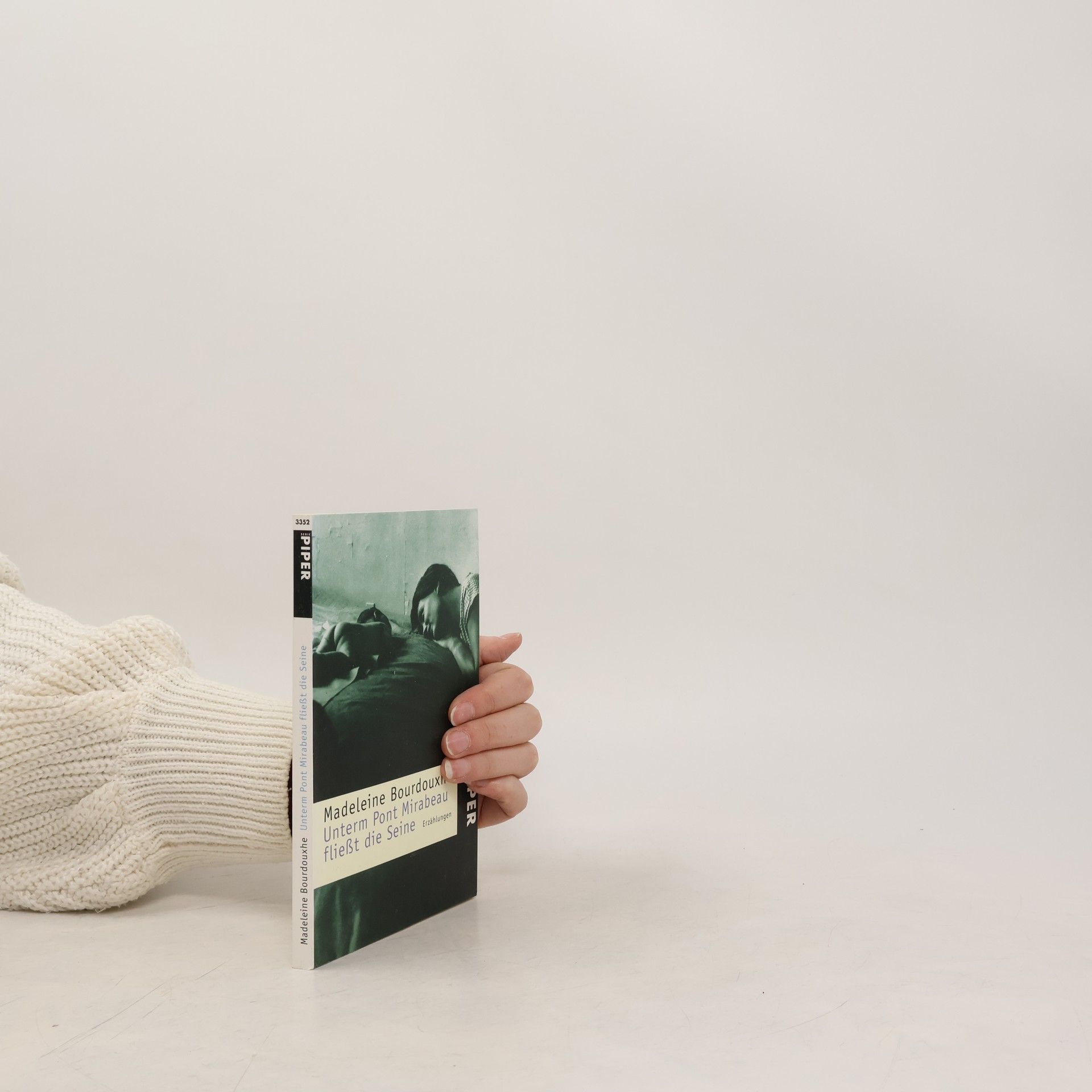 Unterm Pont Mirabeau fließt die Seine