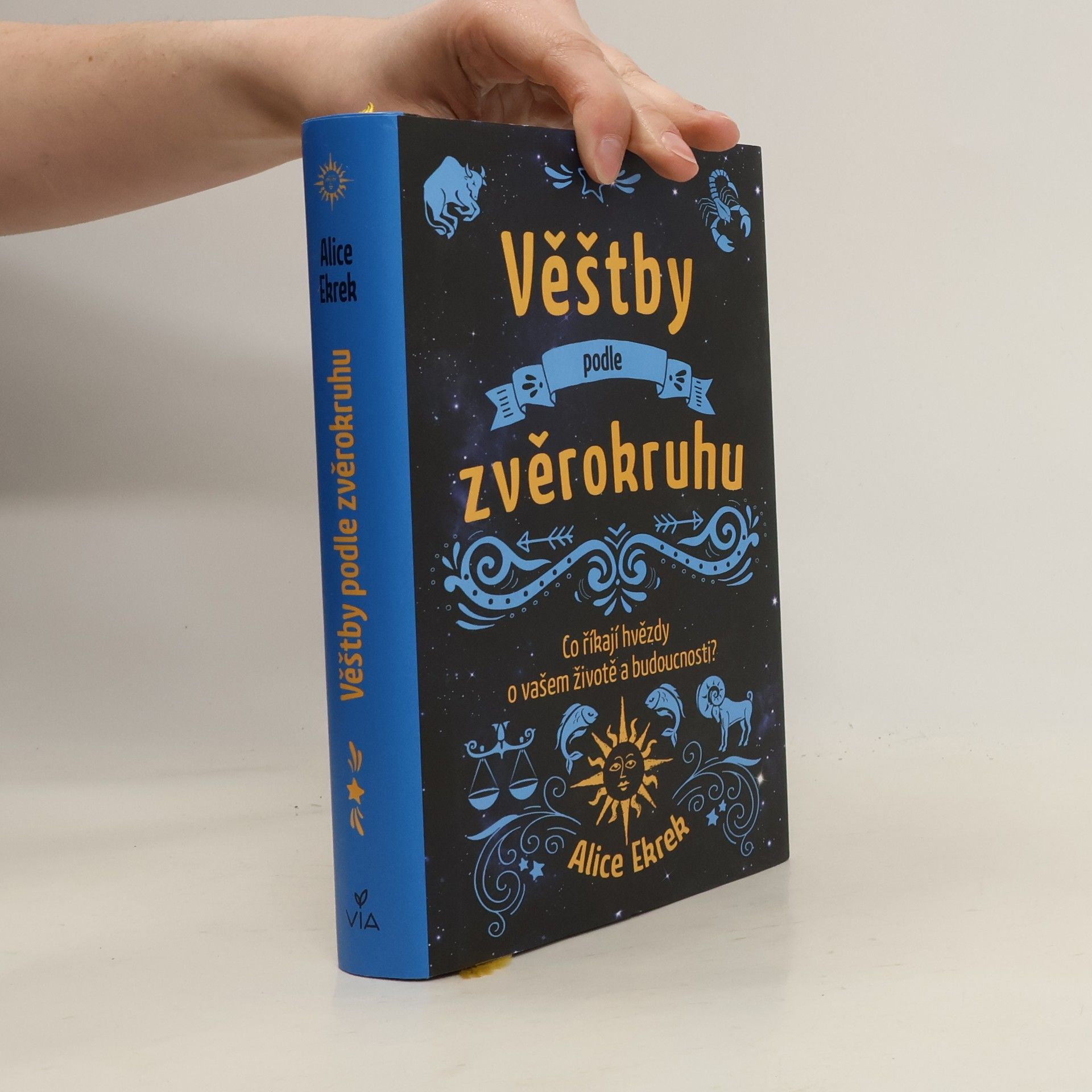 Alice Ekrek Věštby podle zvěrokruhu: Co říkají hvězdy o vašem životě a budoucnosti?