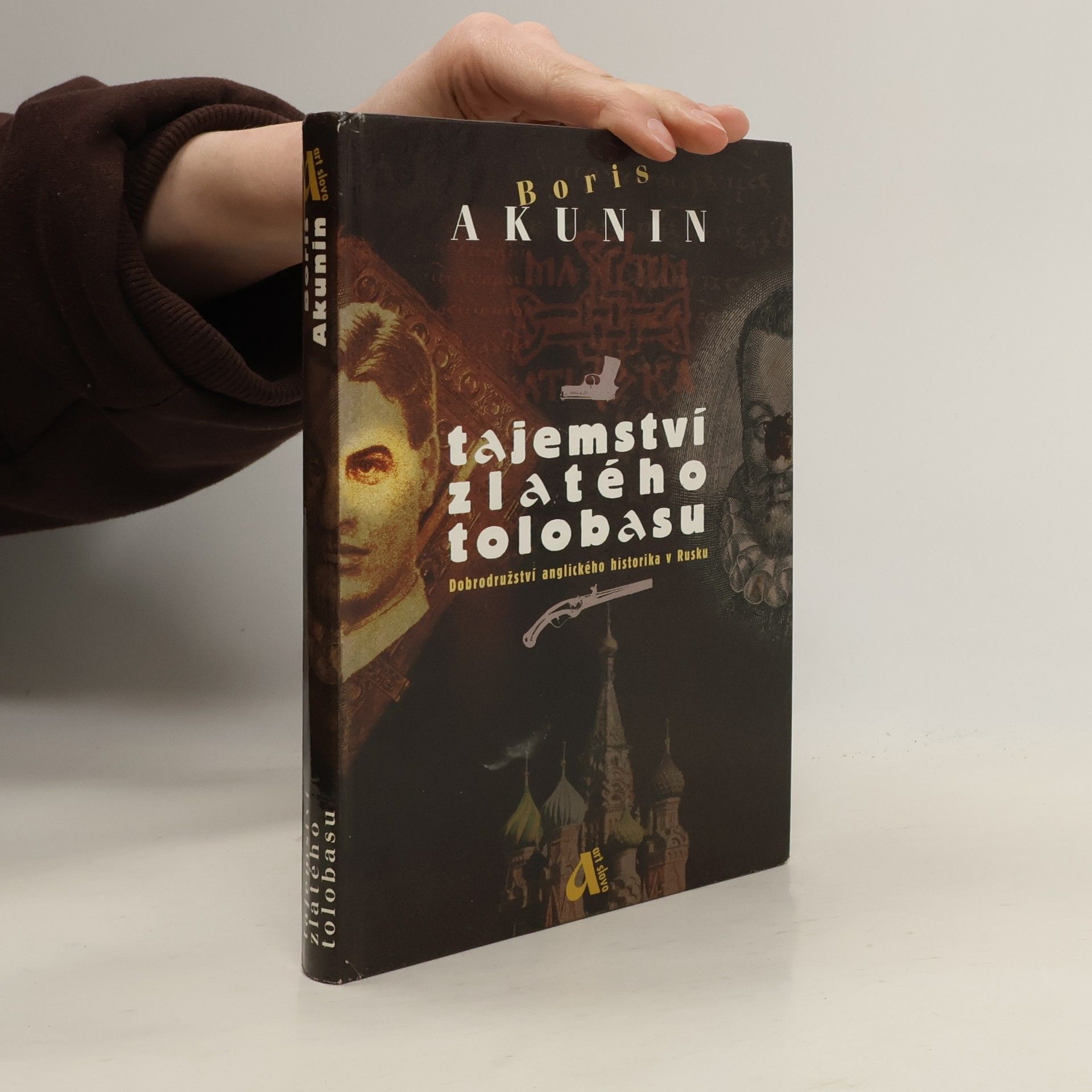 Boris Akunin Tajemství zlatého tolobasu