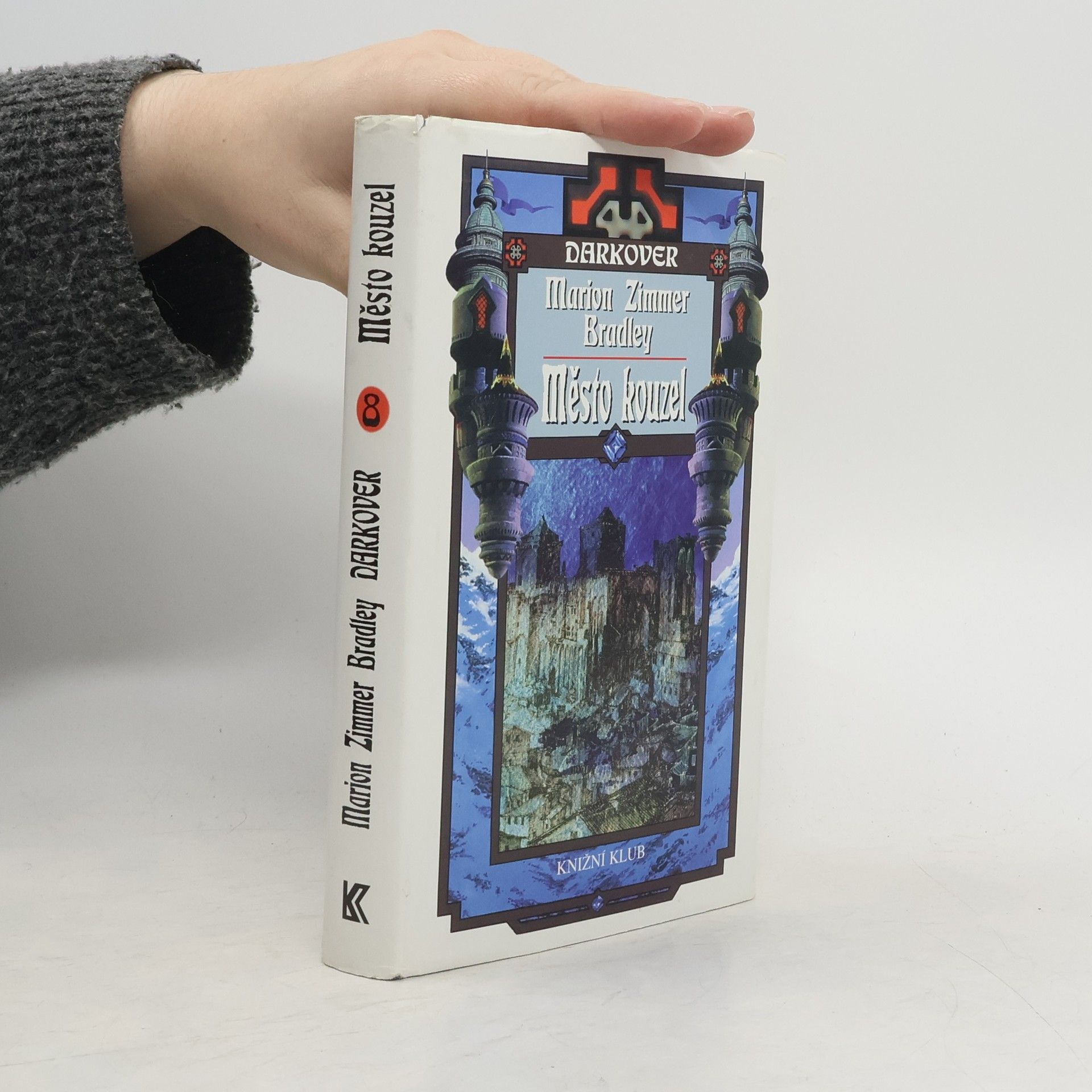 Autores varios Darkover, Město kouzel