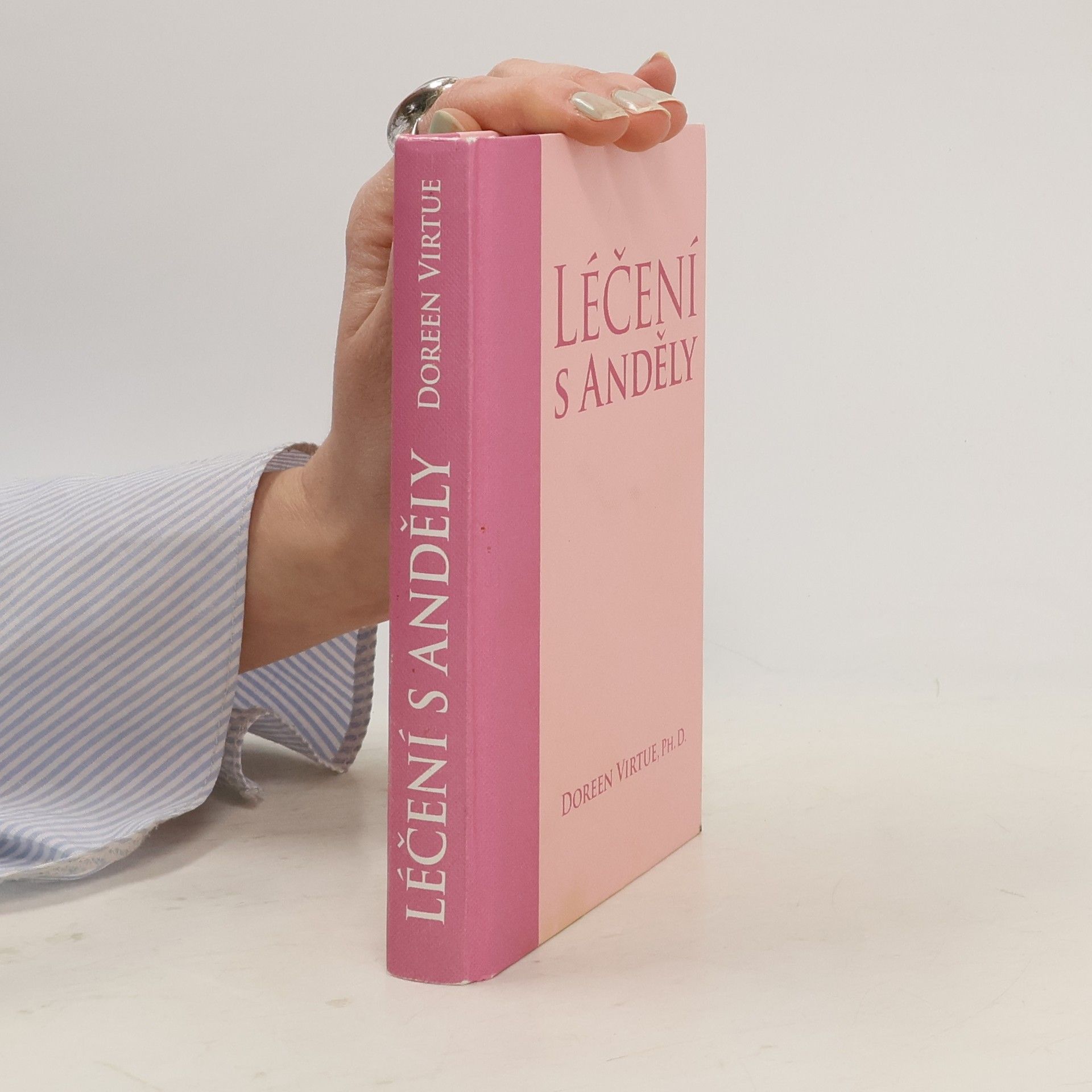 Doreen Virtue Léčení s anděly