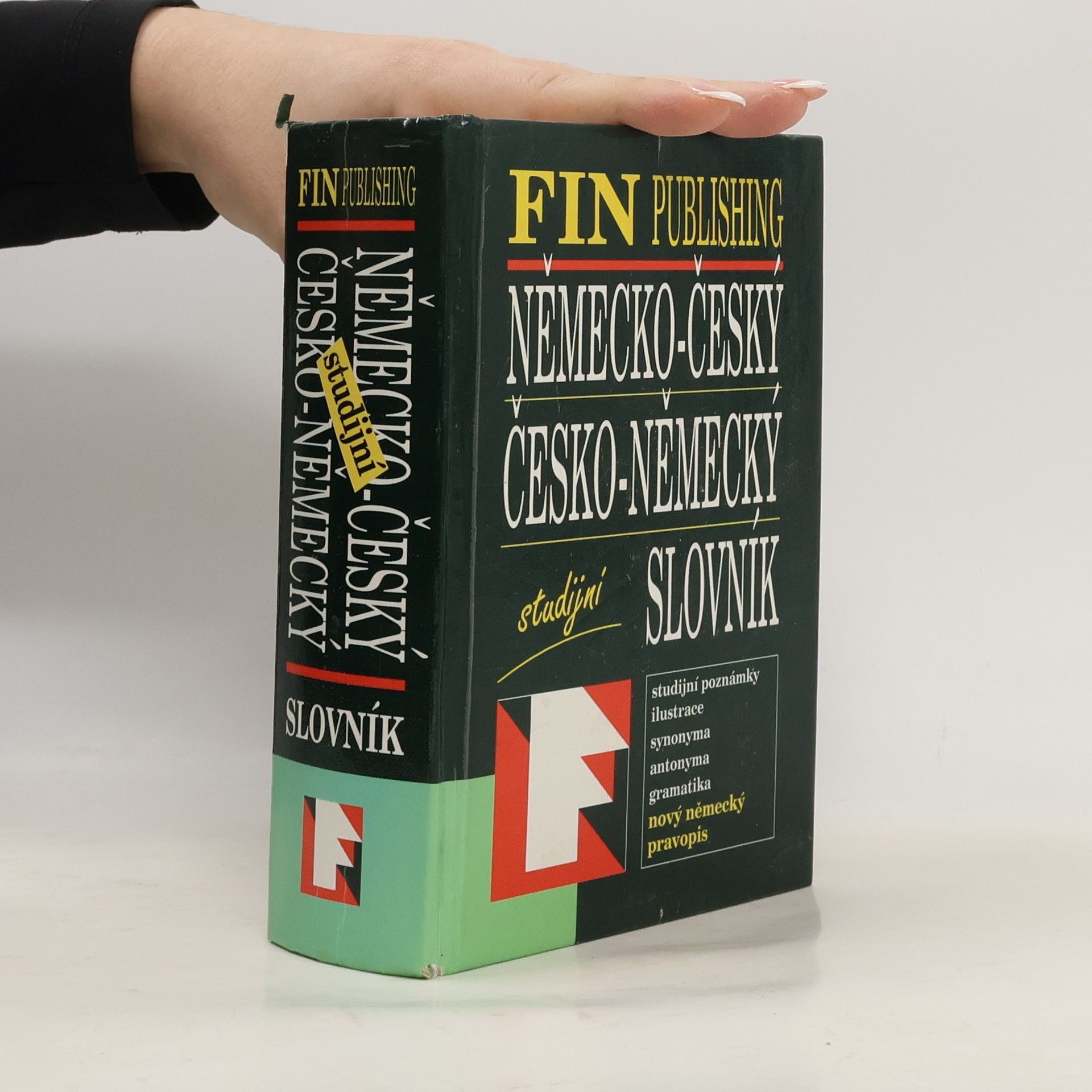 Kolektiv autorů Německo-český, česko-německý studijní slovník