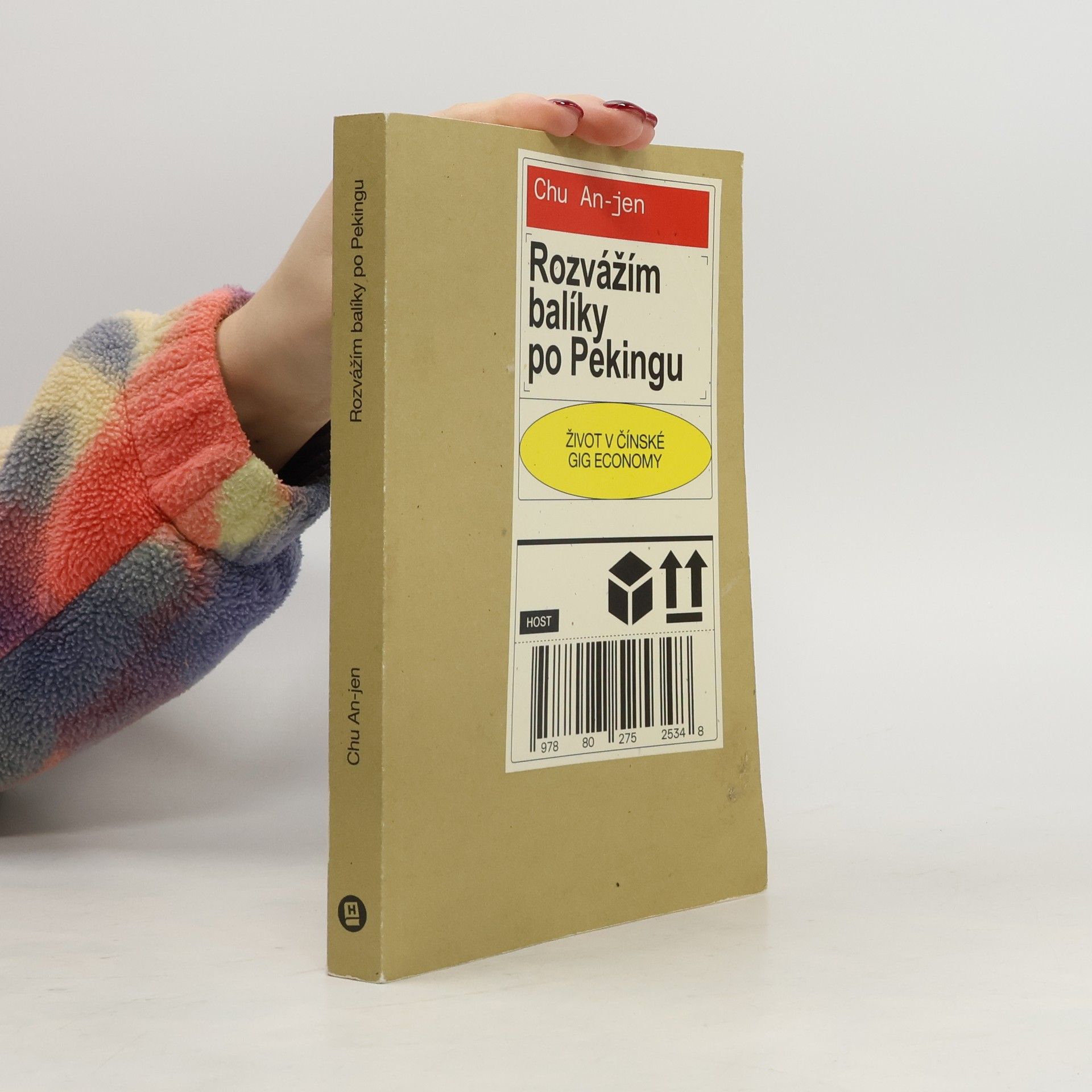 Rozvážím balíky po Pekingu. Život v čínské gig economy