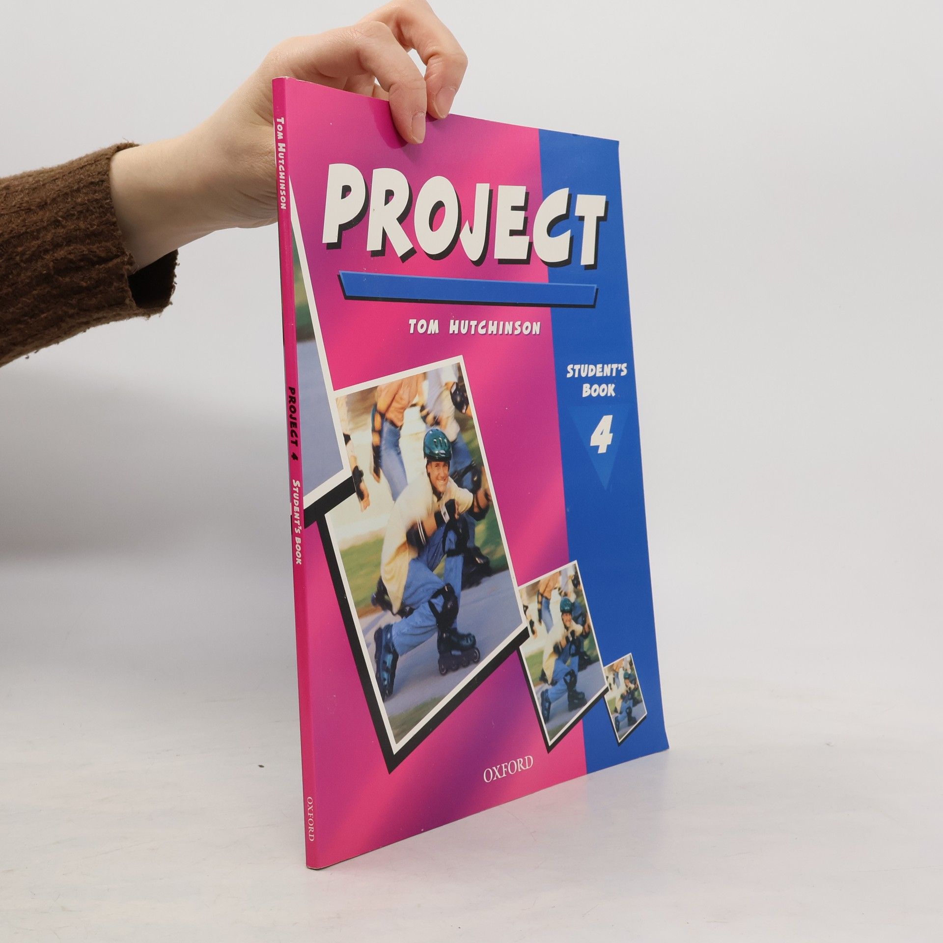 Tom Hutchinson Project 4- učebnice angličtiny