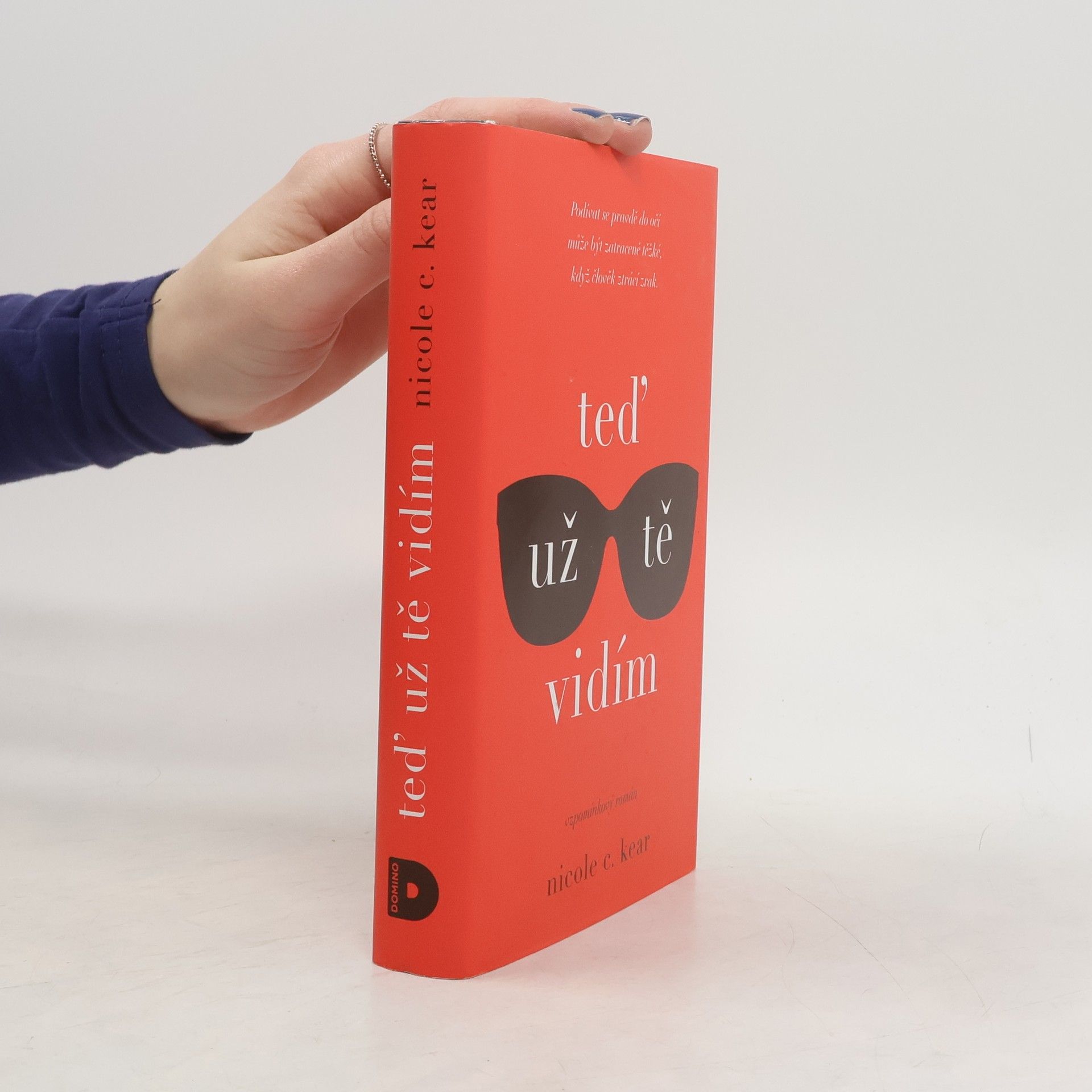 Nicole C. Kear Teď už tě vidím