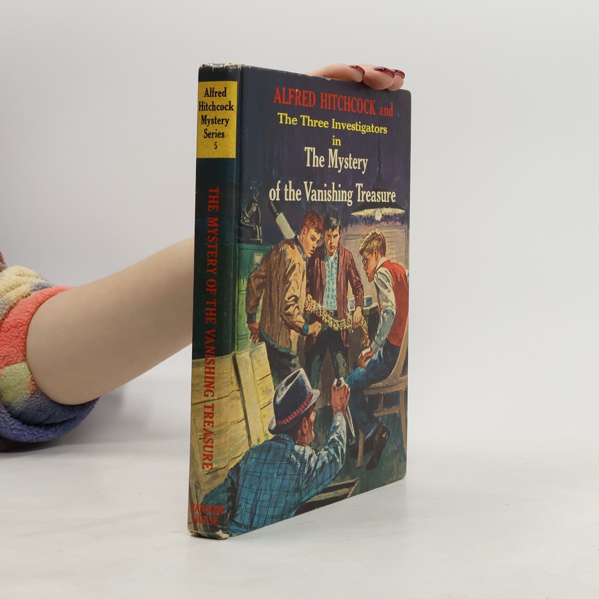 Alfred Hitchcock and the Three Investigators in the Mystery of the Vanishing Treasure