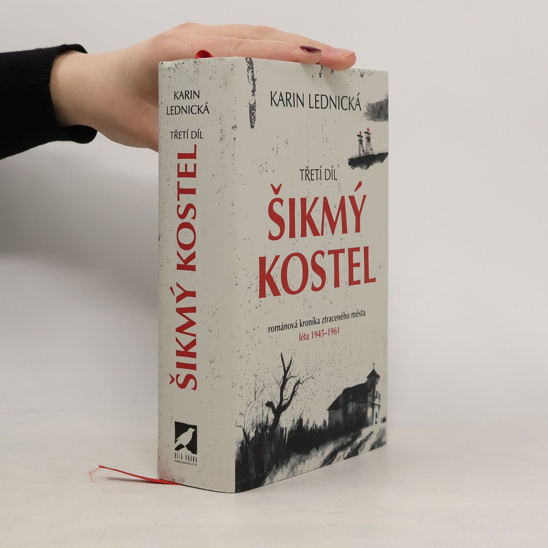 Karin Lednická Šikmý kostel 3