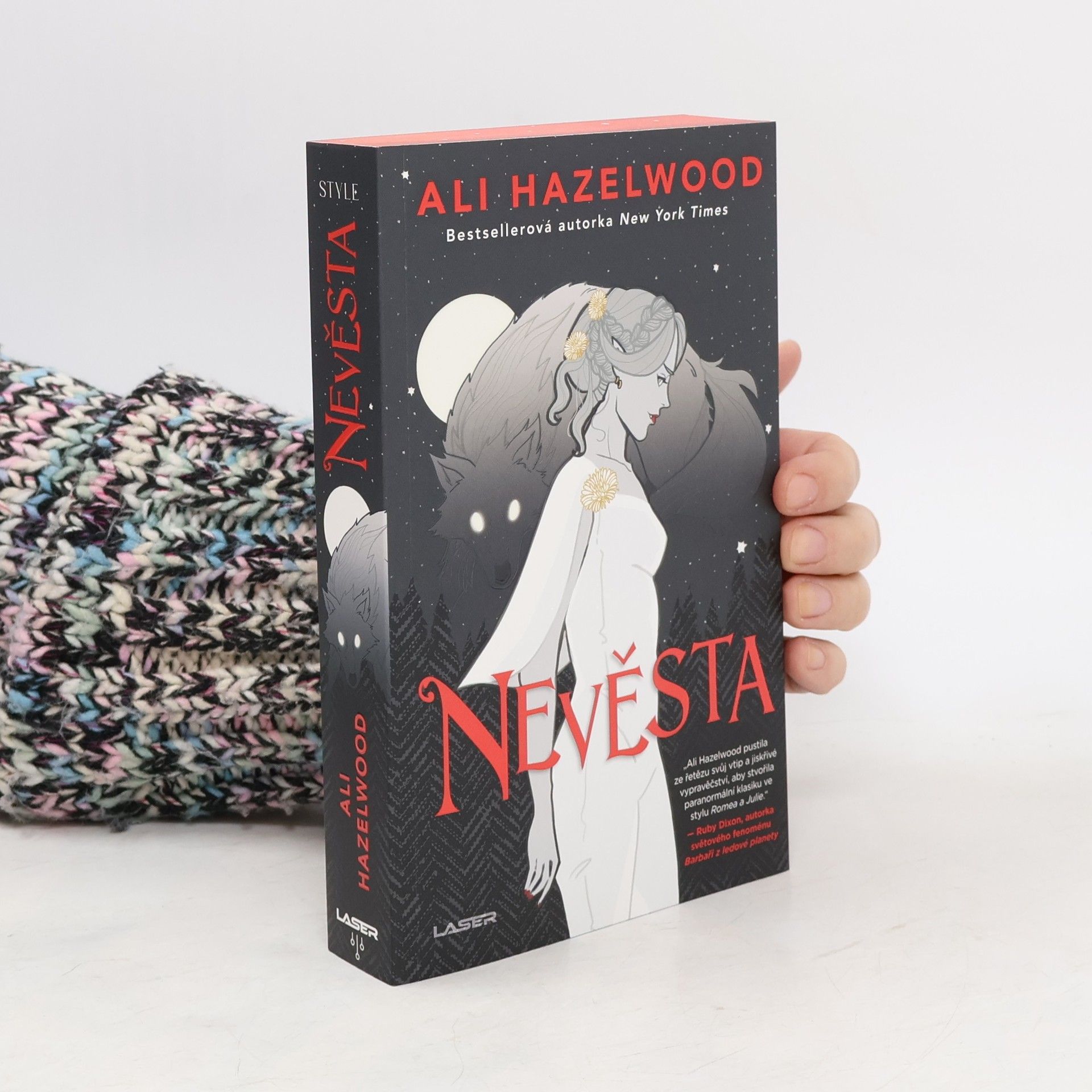 Ali Hazelwood Nevěsta