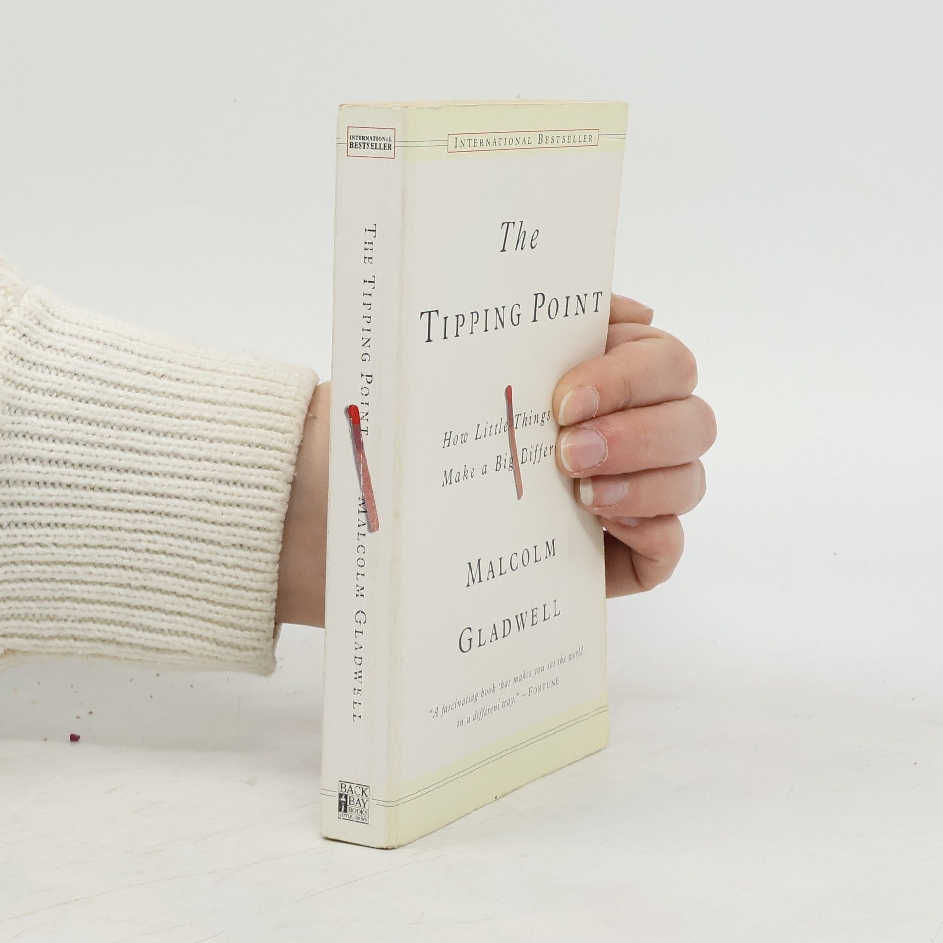 The tipping point : how little things can make a big difference