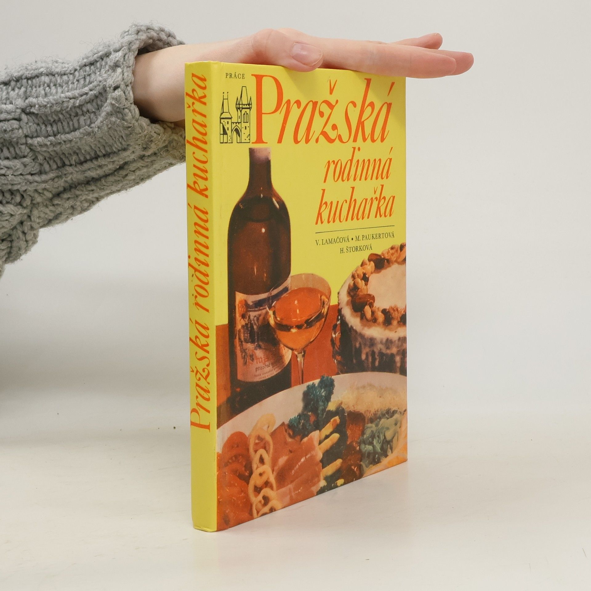 Collectif d'auteurs Pražská rodinná kuchařka