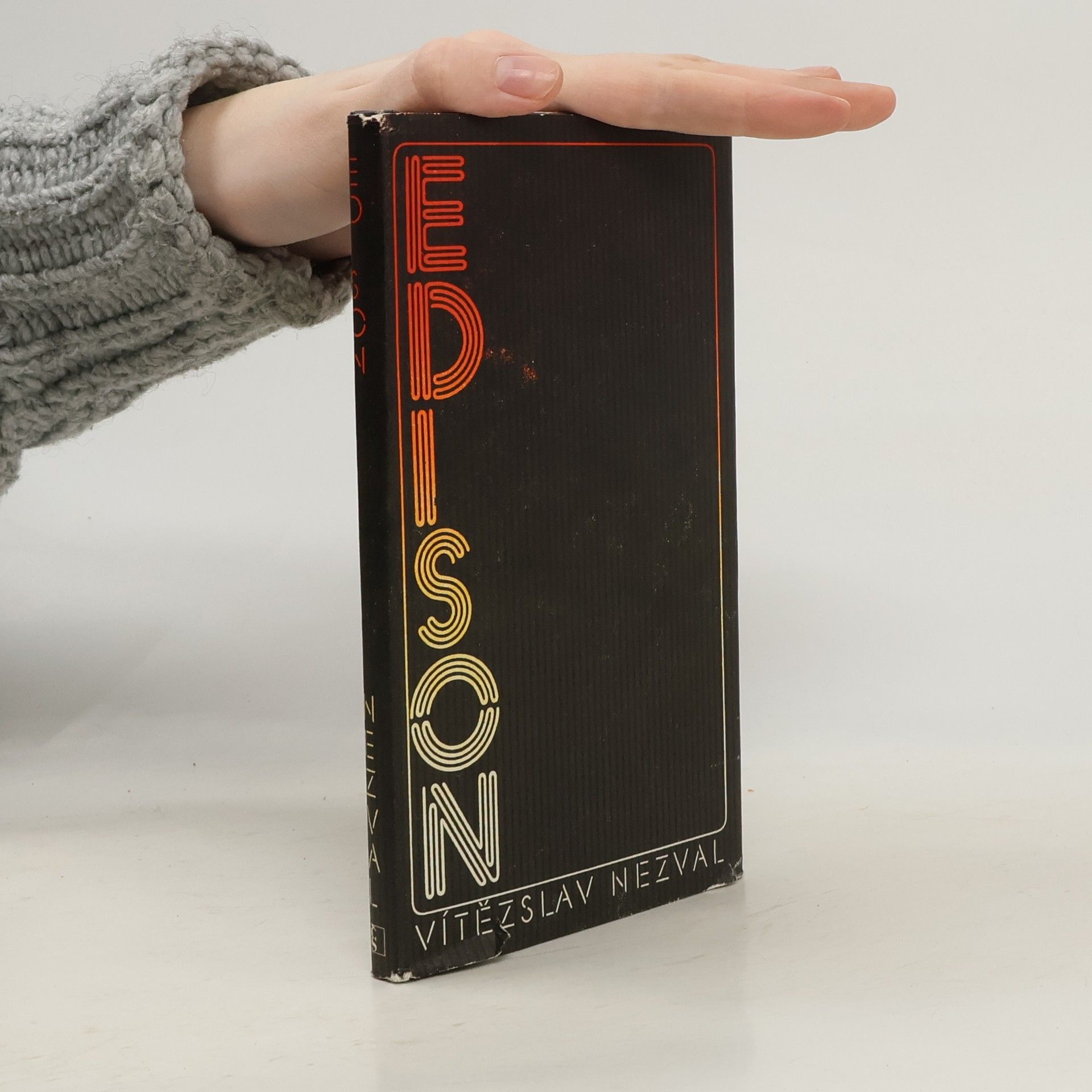 Vítězslav Nezval Edison