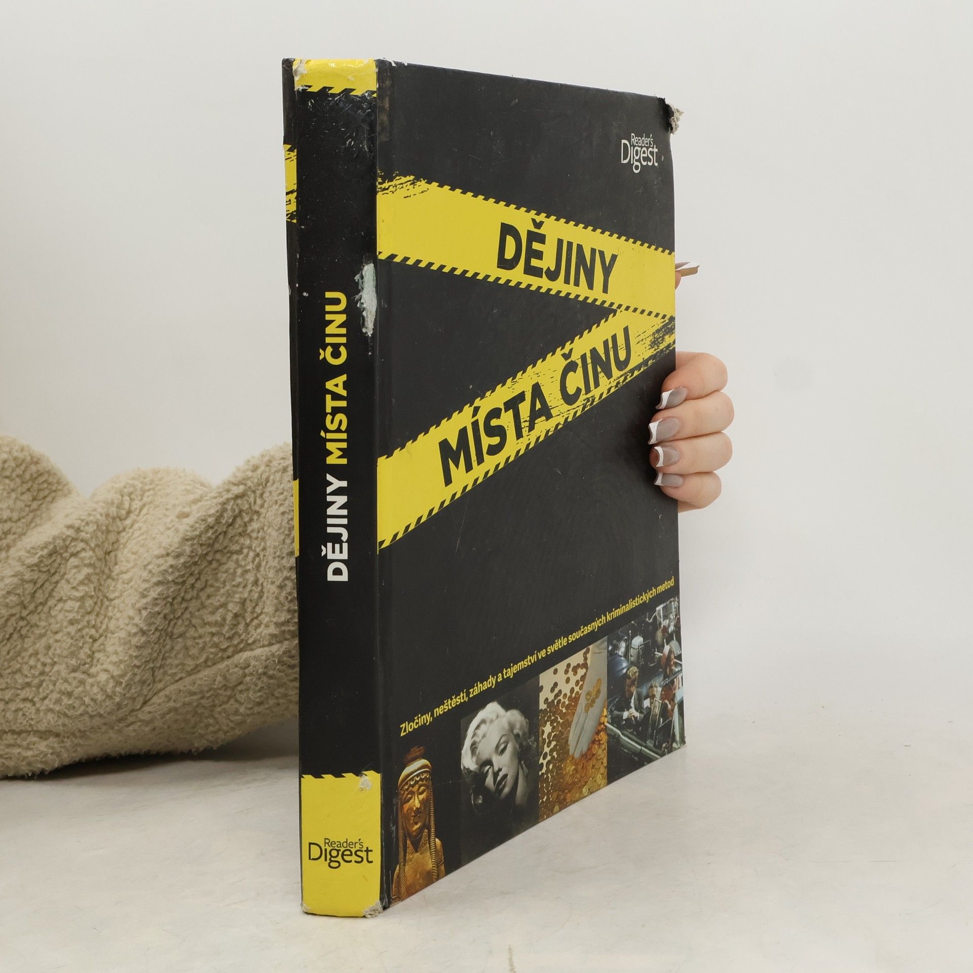 Auteurscollectief Dějiny místa činu