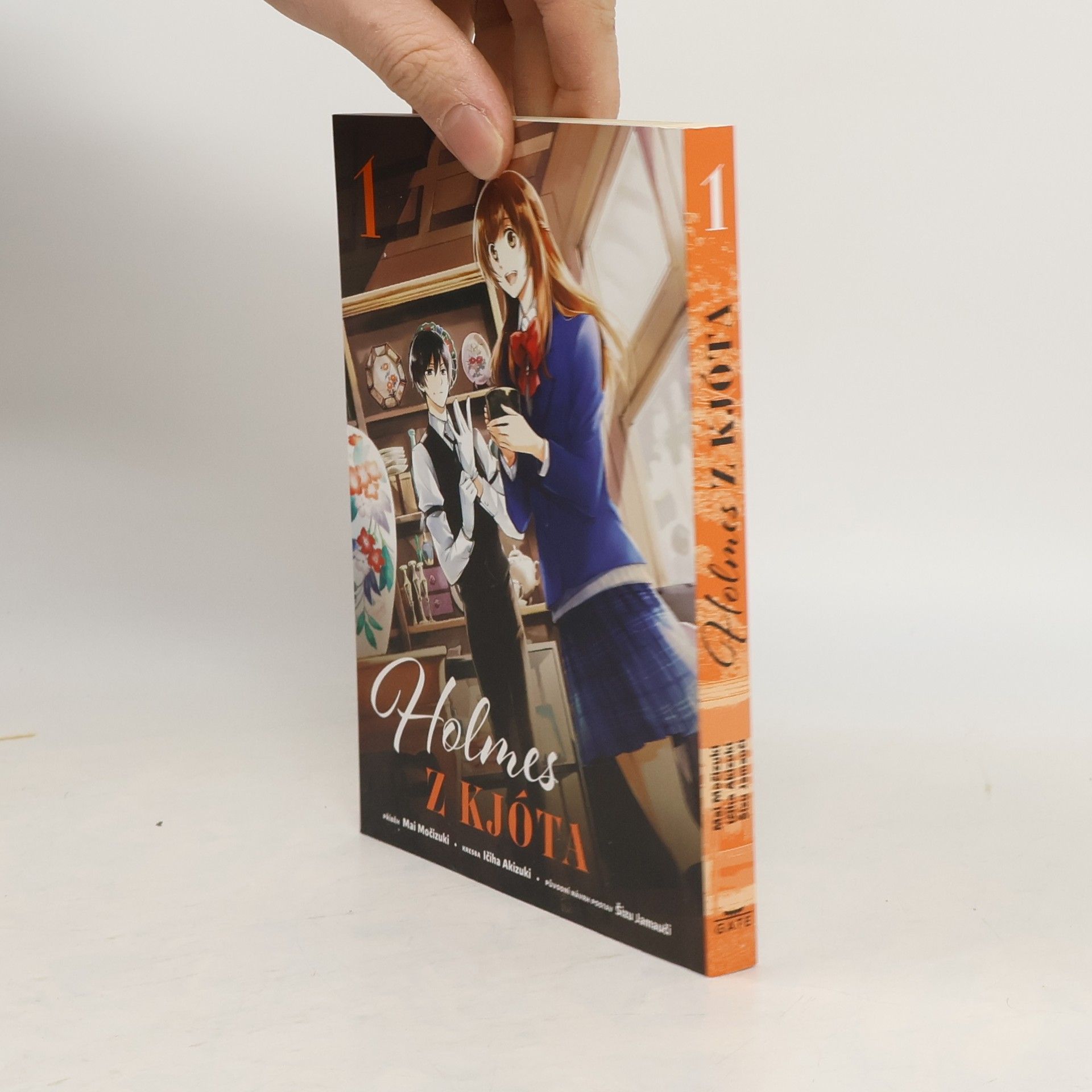 Mai Mochizuki Holmes z Kjóta. 1