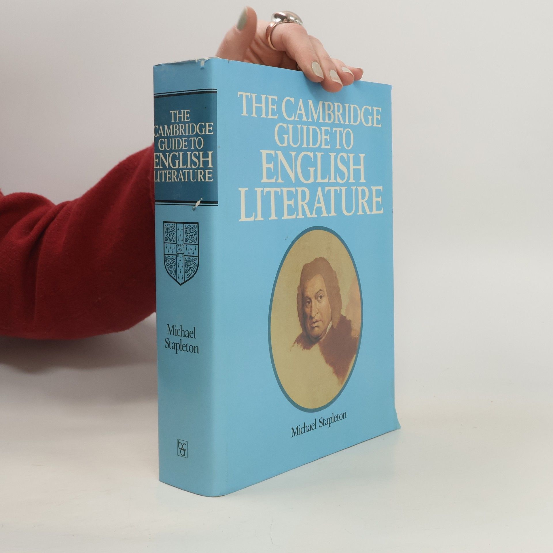 The Cambridge Guide to English Literature
