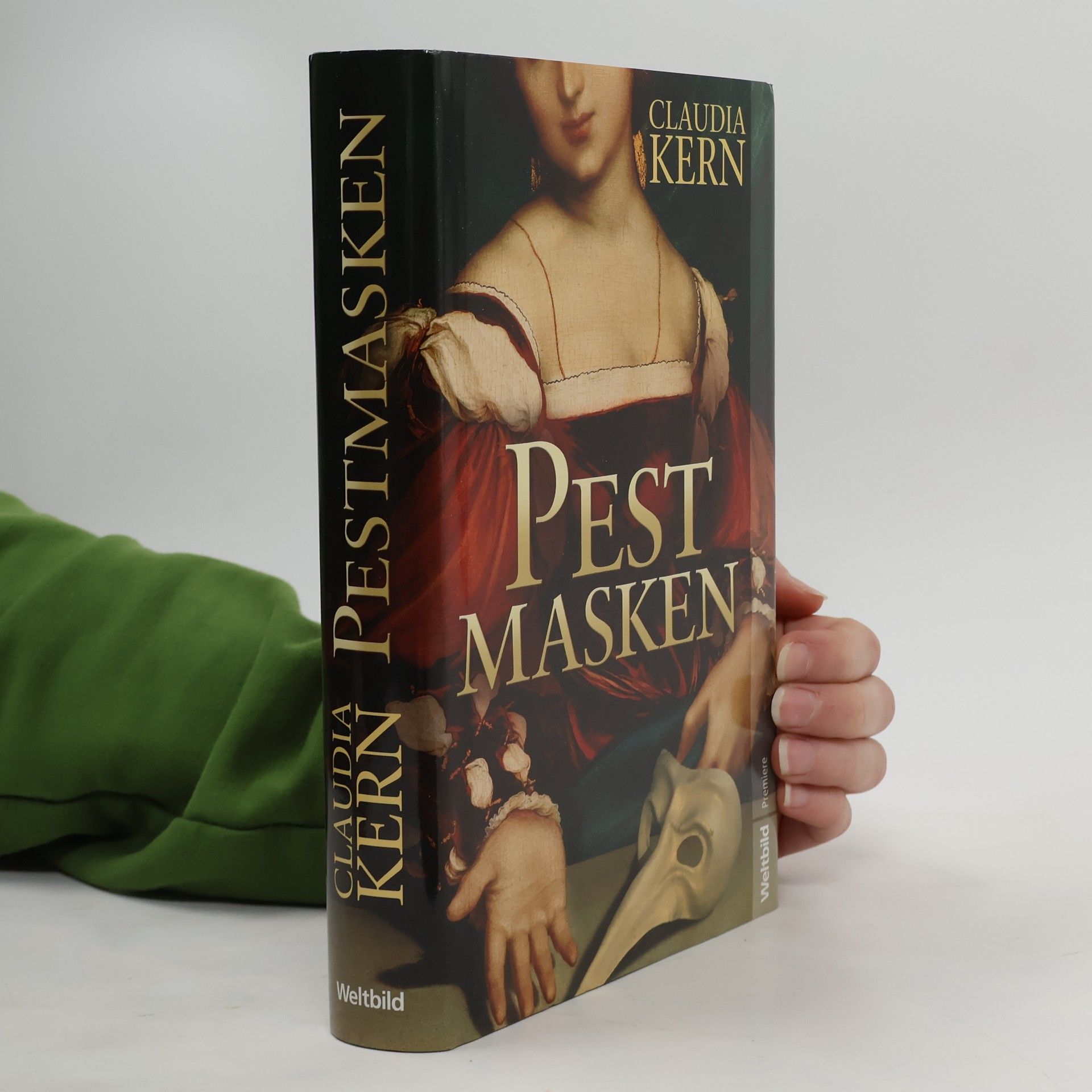 Claudia Kern Pestmasken