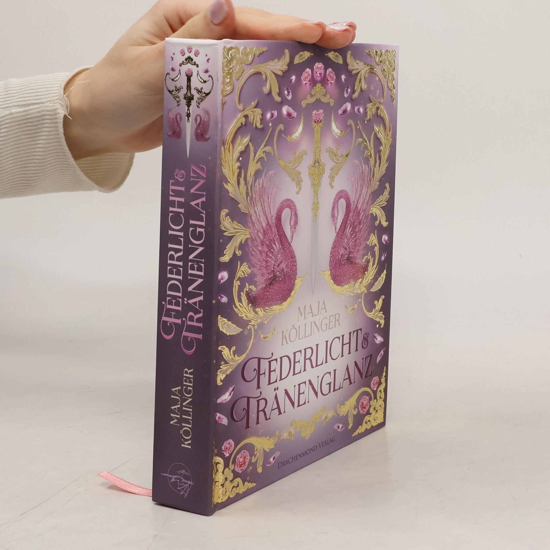 Maja Köllinger Federlicht & Tränenglanz