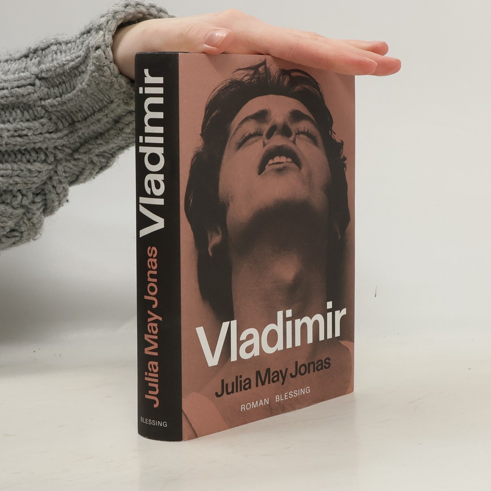 Julia May Jonas Vladimir