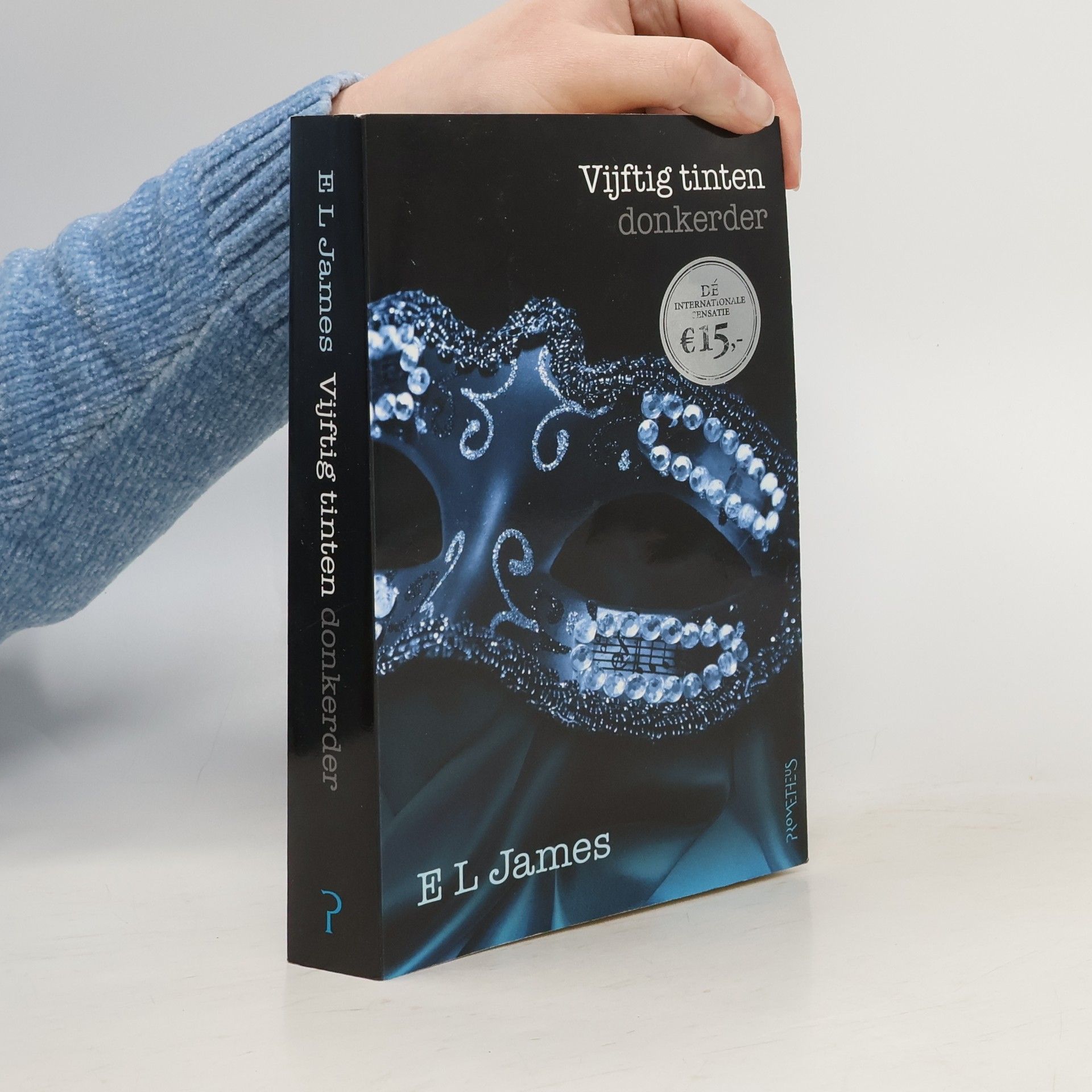E. L. James Vijftig tinten donkerder