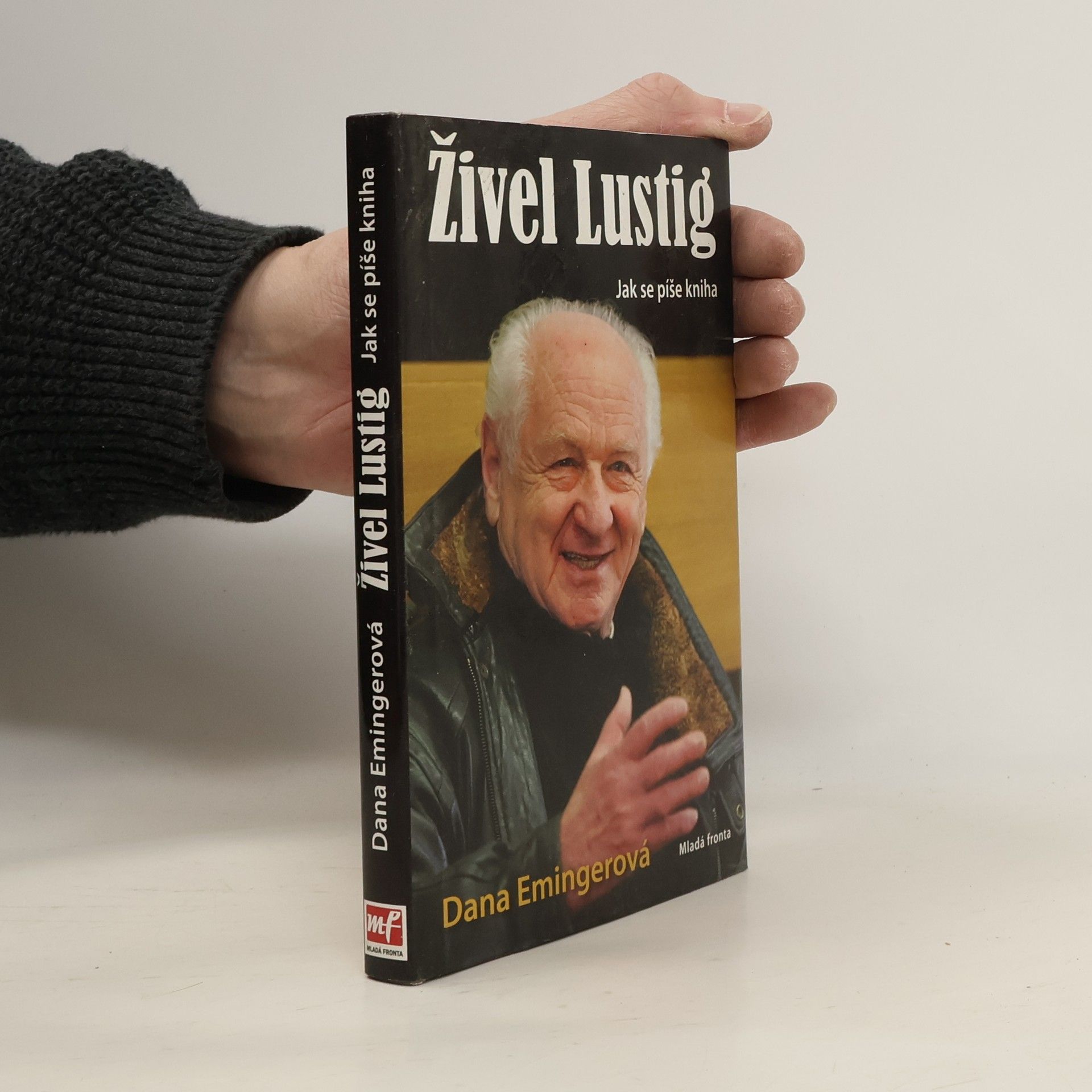 Dana Emingerová Živel Lustig. Jak se píše kniha aneb Hoď sebou ty bejku, už nemám moc času