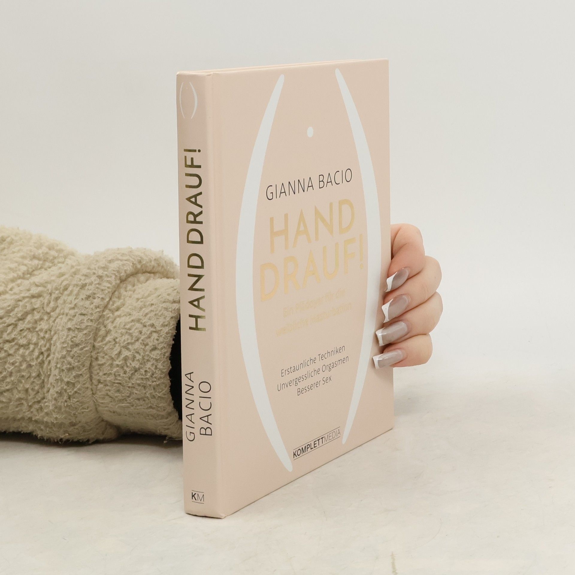 Gianna Bacio Hand drauf!