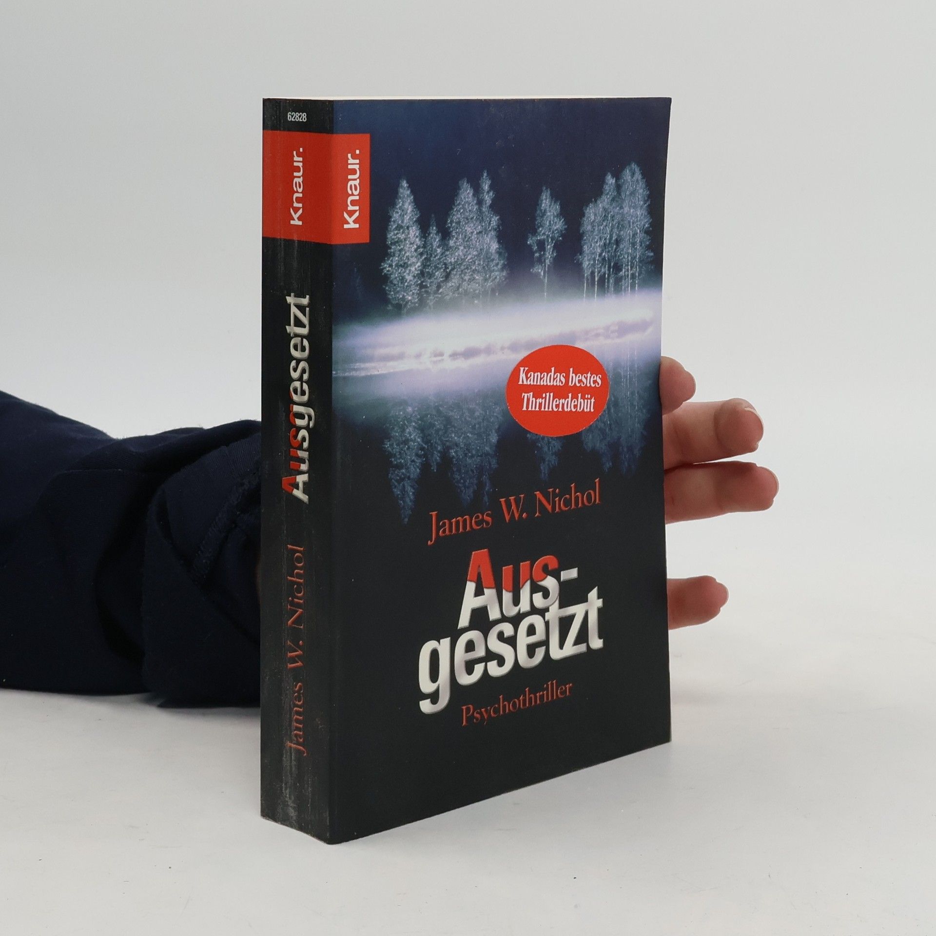 James W. Nichol Ausgesetzt