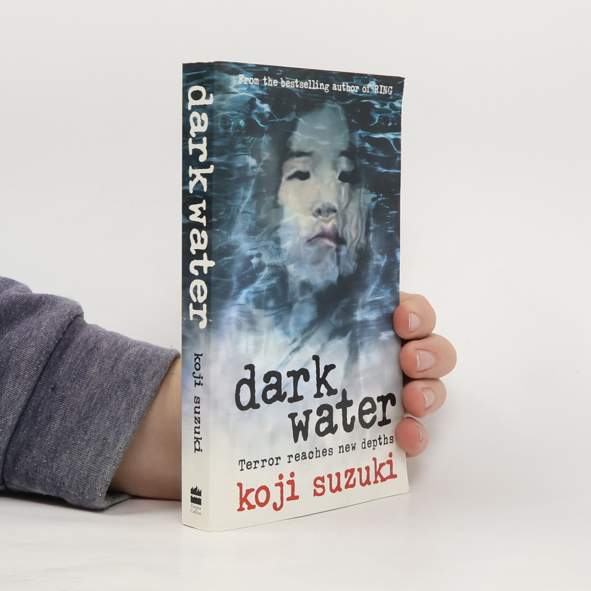 Kodži Suzuki Dark Water