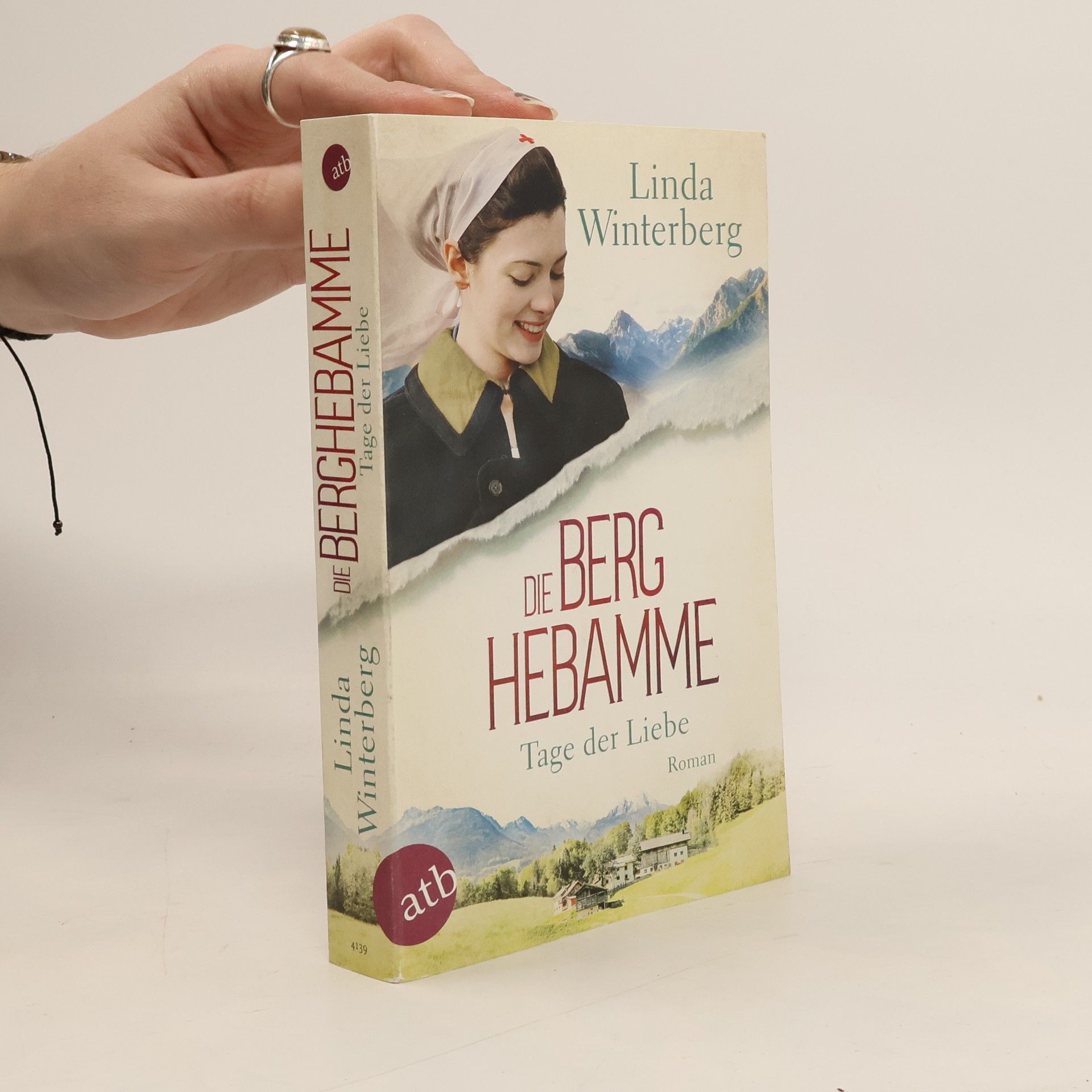 Linda Winterberg Kinder-der-Berge-Saga - 2: Die Berghebamme – Tage der Liebe
