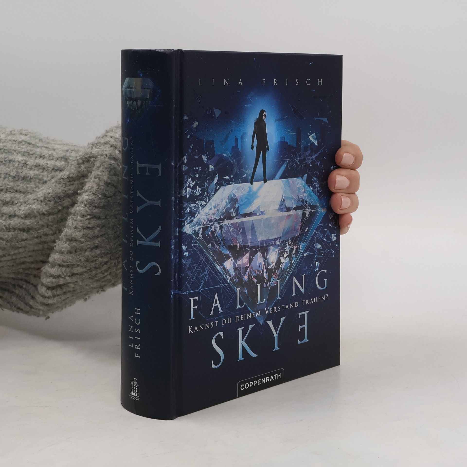 Lina Frisch Falling Skye: Kannst du deinem Verstand traunen?