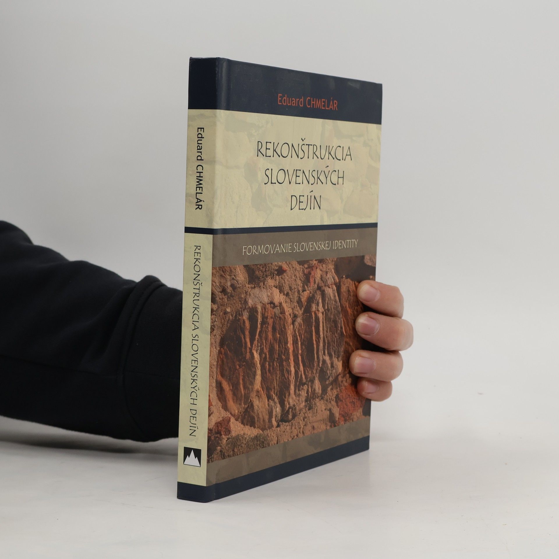 Rekonštrukcia slovenských dejín : formovanie slovenskej identity