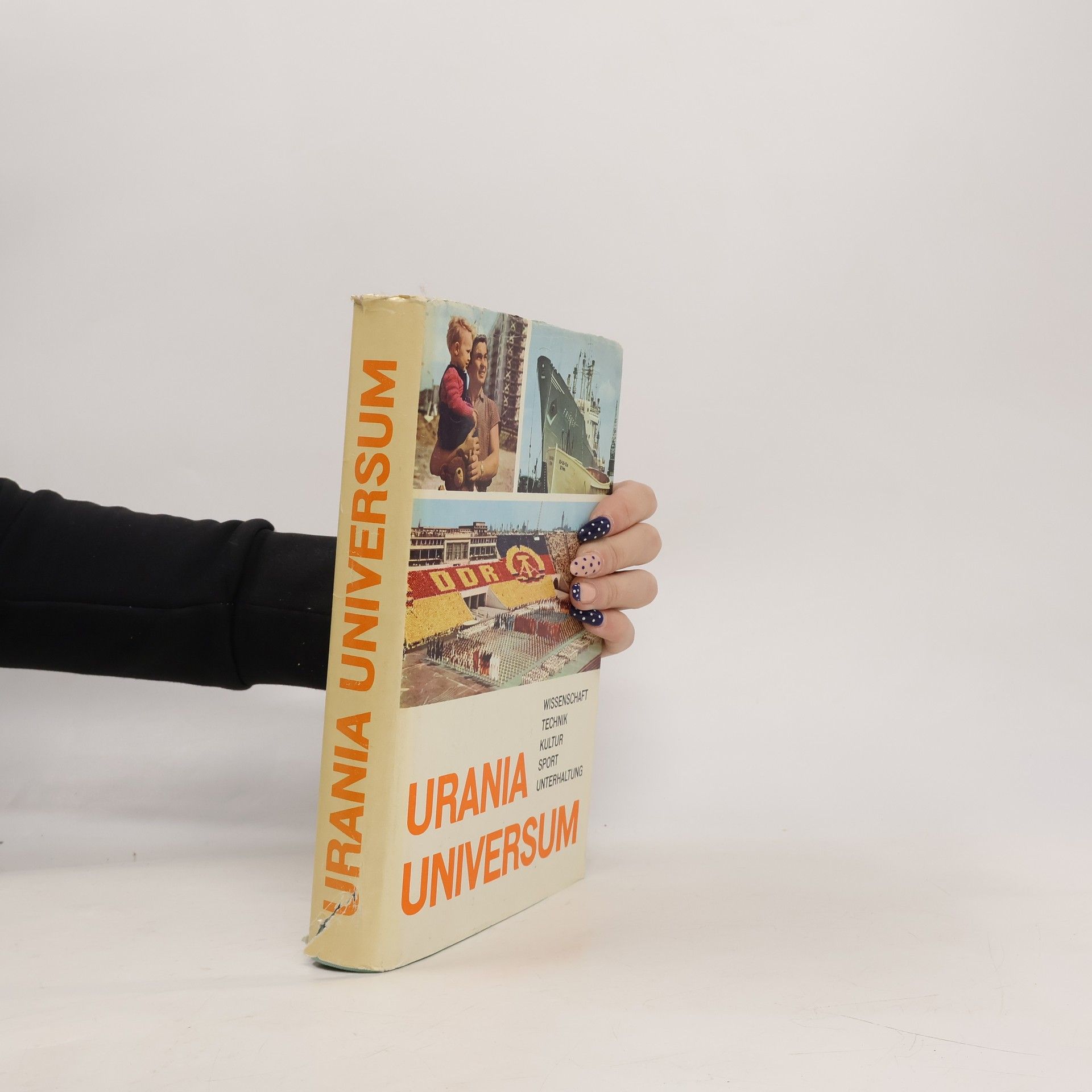 Collectif d'auteurs Urania Universum