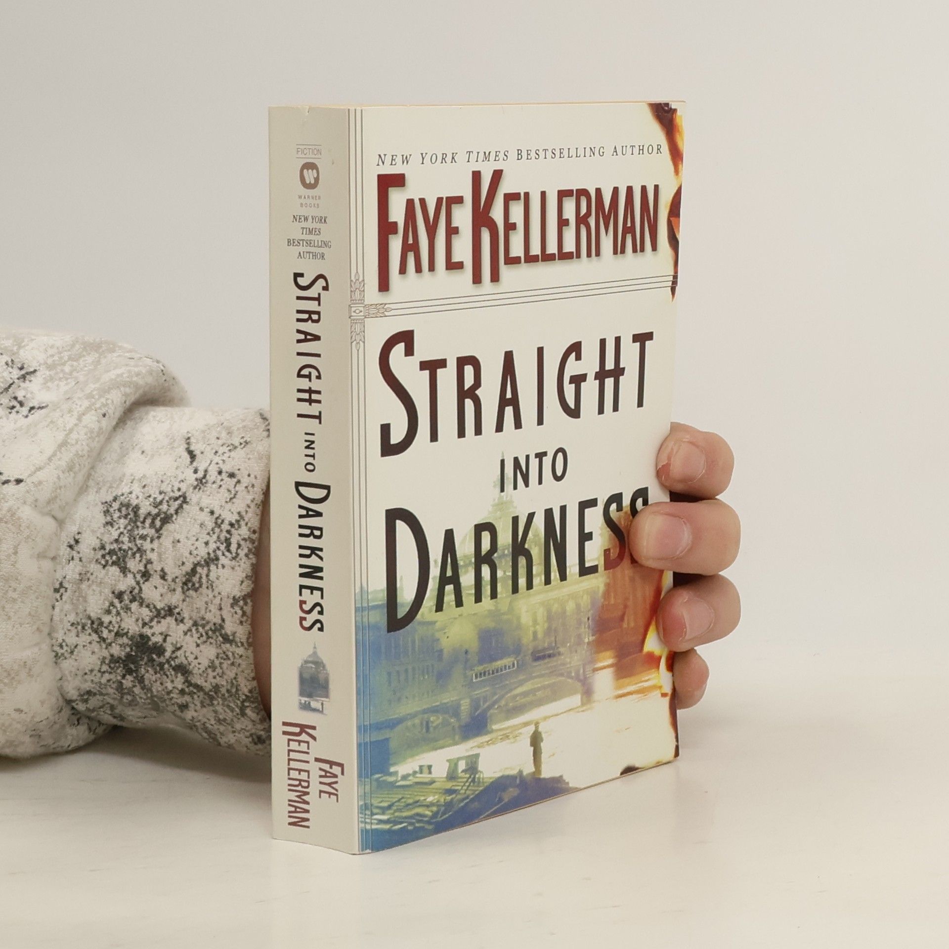 Faye Kellerman Straight into Darkness
