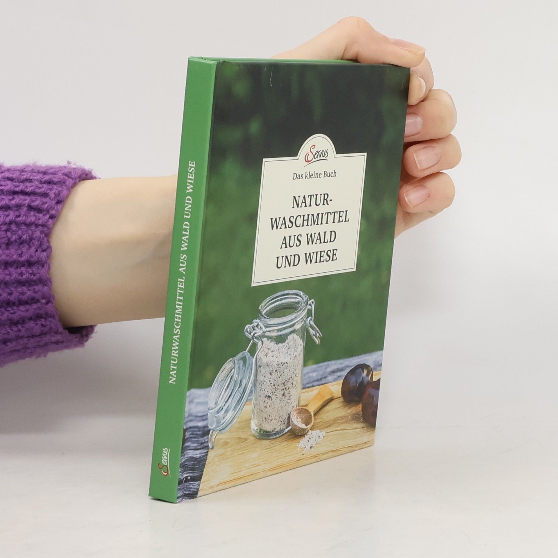 Gabriela Nedoma Naturwaschmittel aus Wald und Wiese