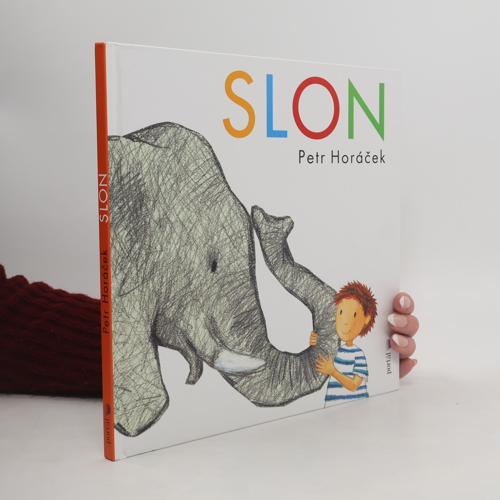 Horacek Petr Slon
