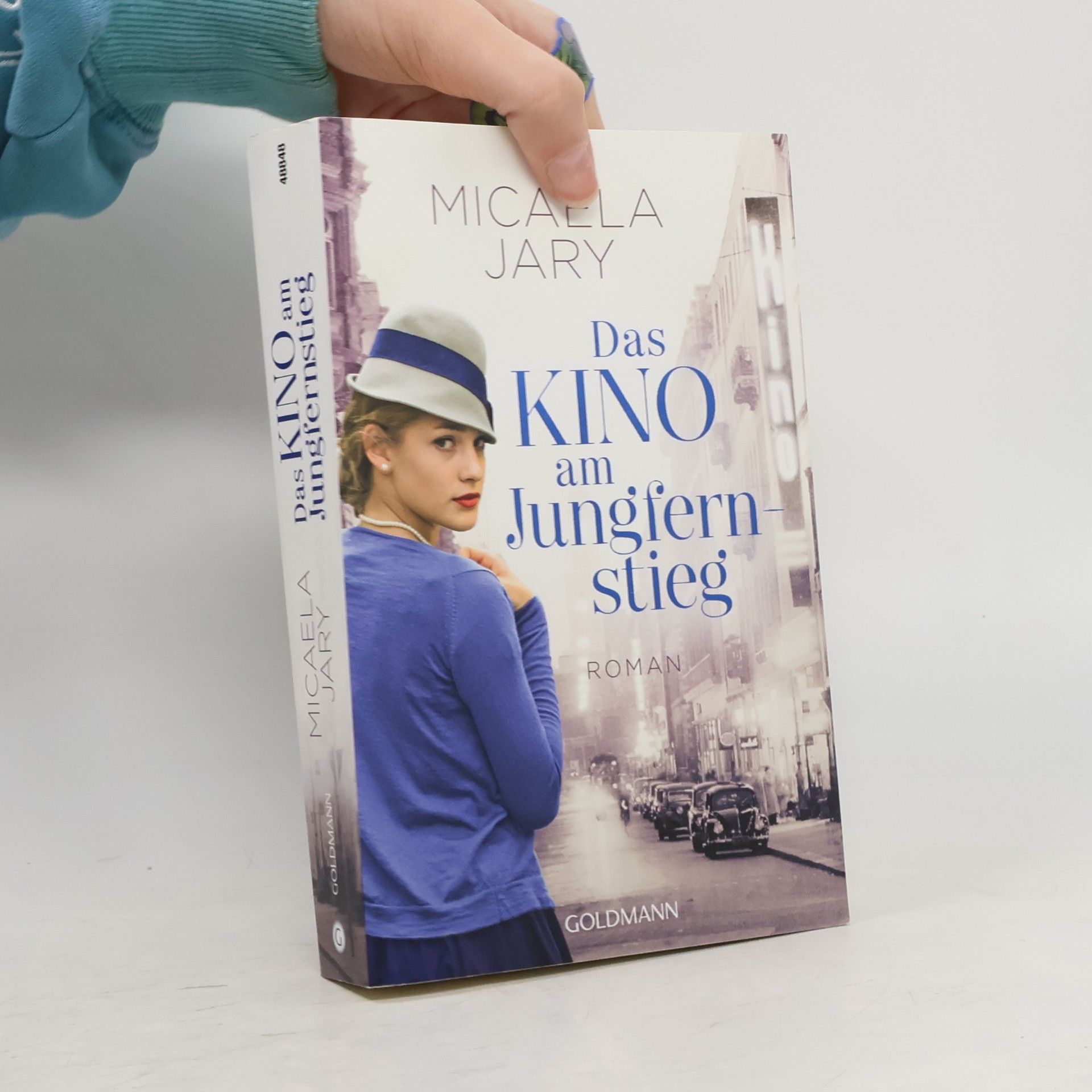 Micaela Jary Das Kino am Jungfernstieg