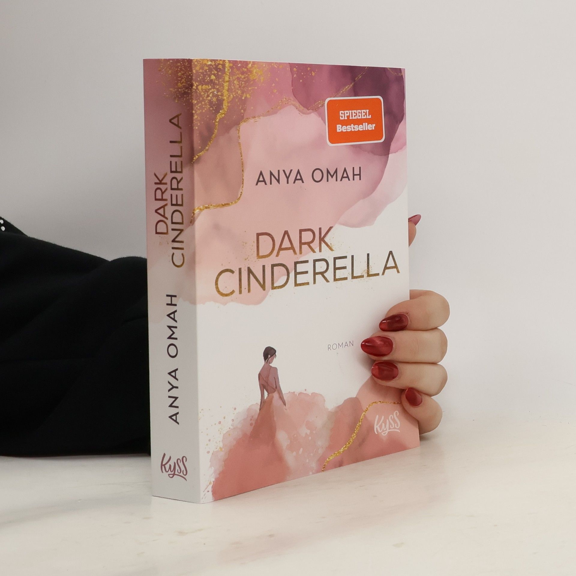 Anya Omah Dark Cinderella