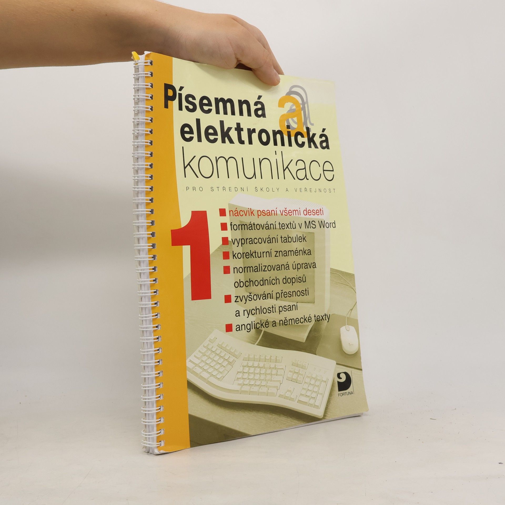 Jiří Kroužek Písemná a elektronická komunikace pro střední školy a veřejnost. 1