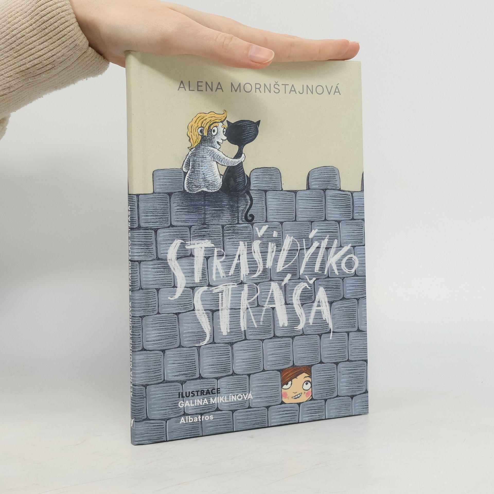 Alena Mornštajnová Strašidýlko Stráša