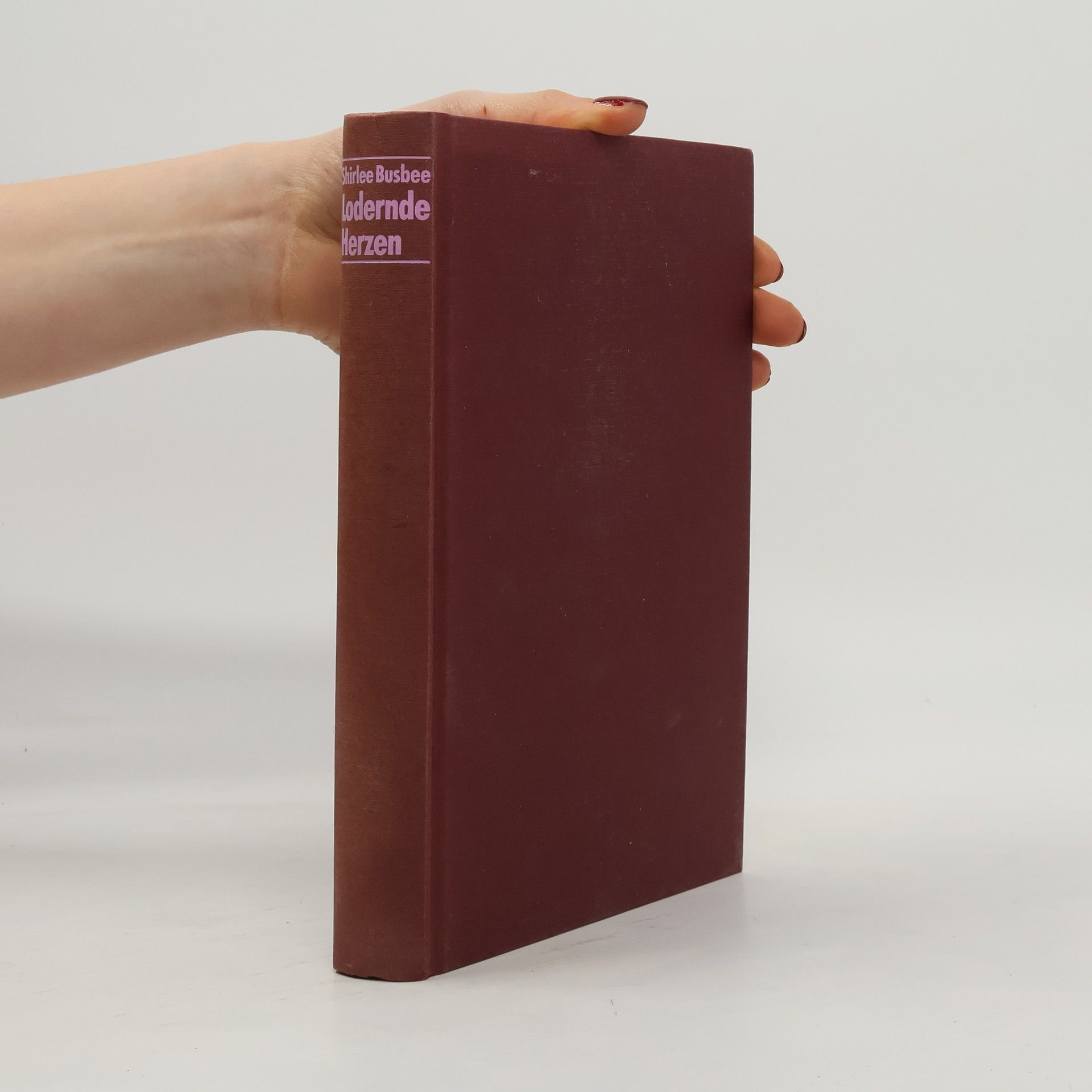 Shirlee Busbee Lodernde Horzen