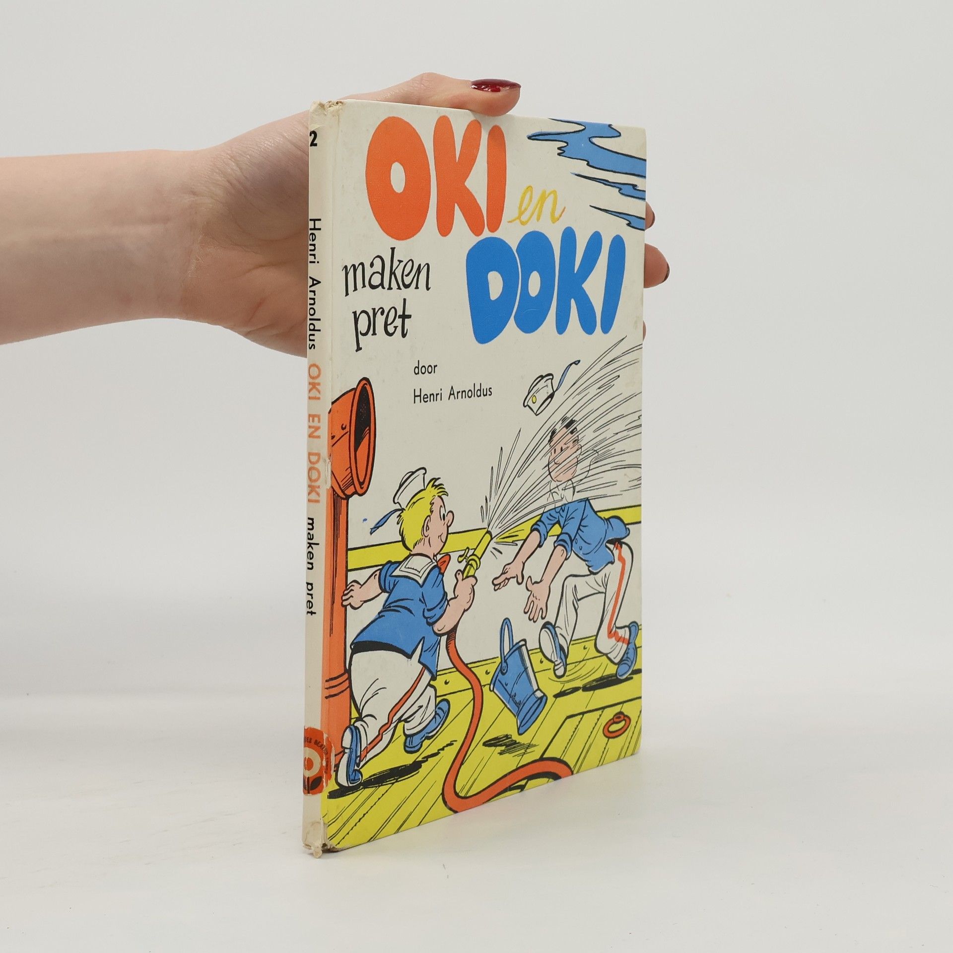 Henri Arnoldus Oki en Doki 2 maken pret