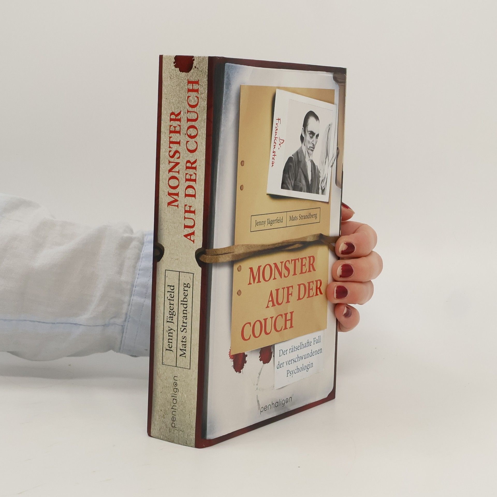 Mats Strandberg Monster auf der Couch