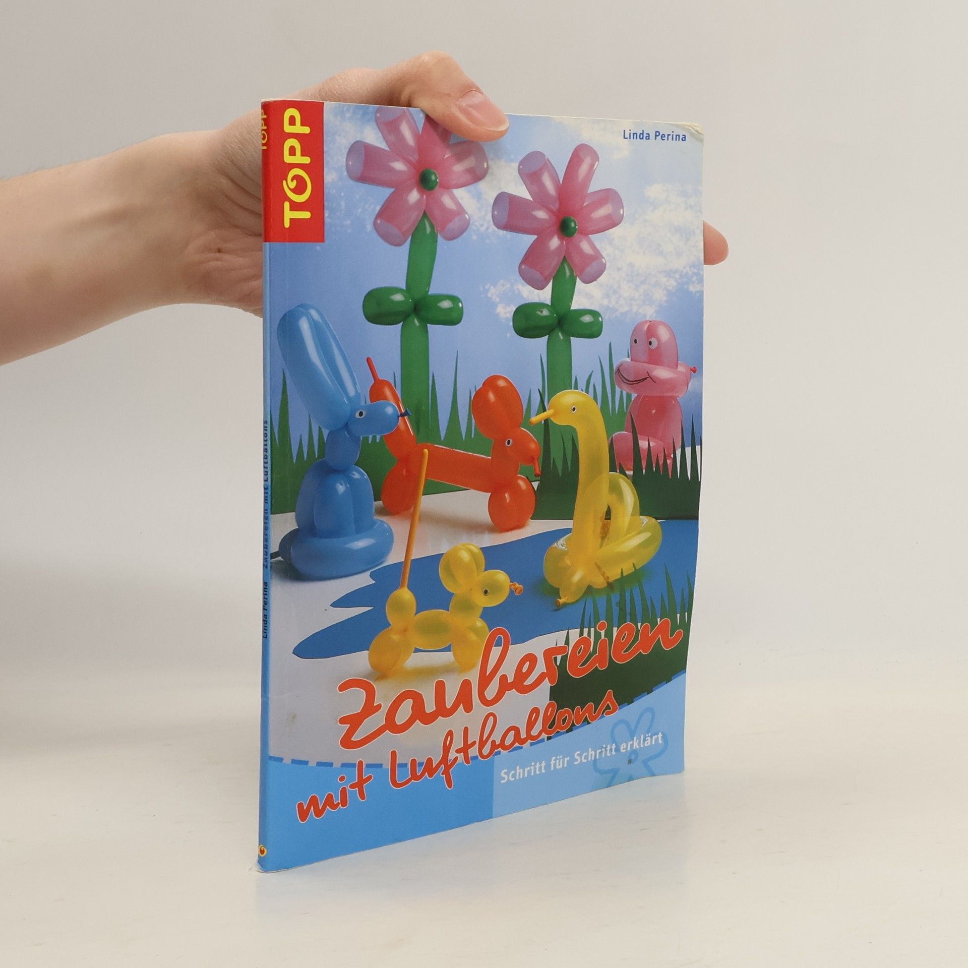 Linda Perina Zaubereien mit Luftballons