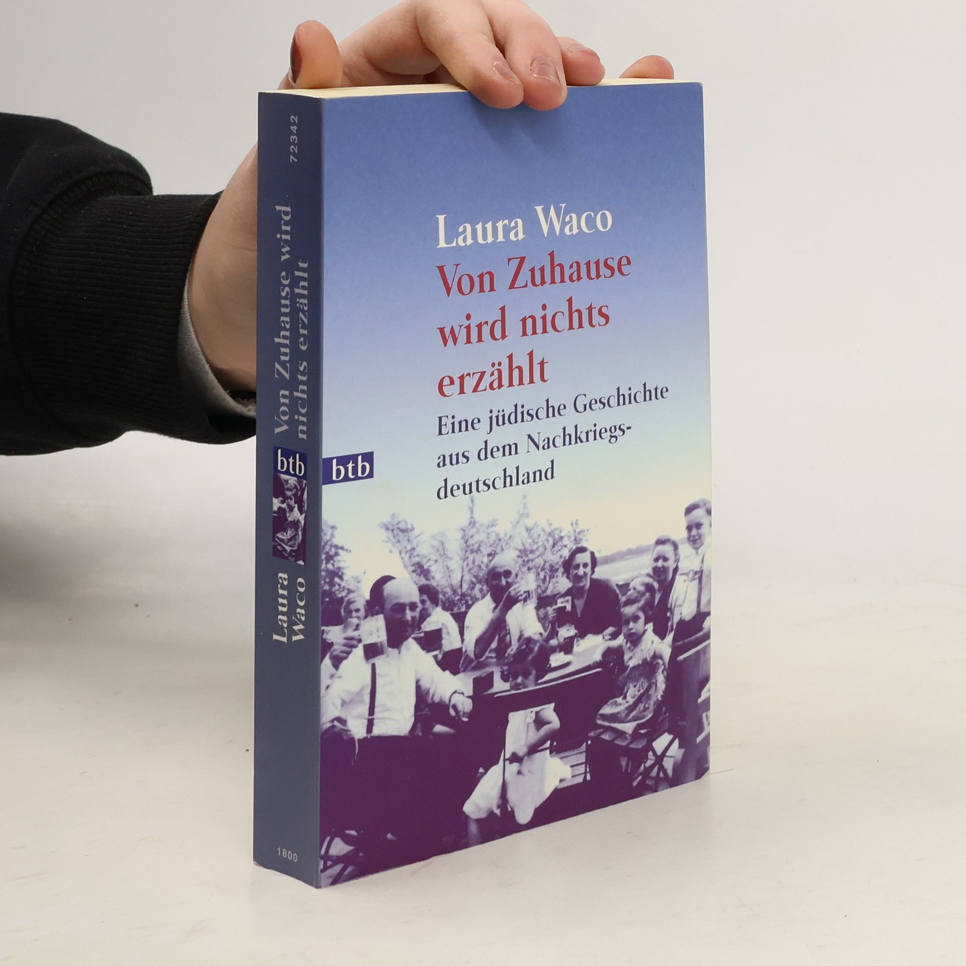 Laura Waco Von Zuhause wird nichts erzählt