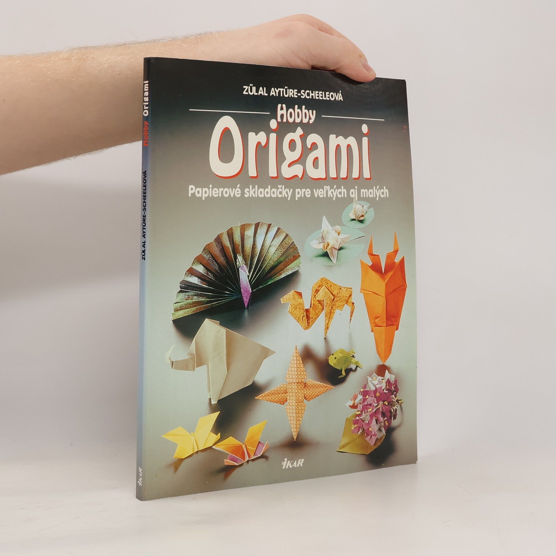 Zülal Aytüre Sheeleová Origami