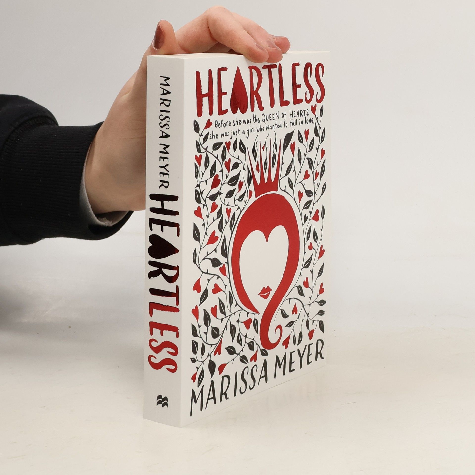 Marissa Meyer Heartless