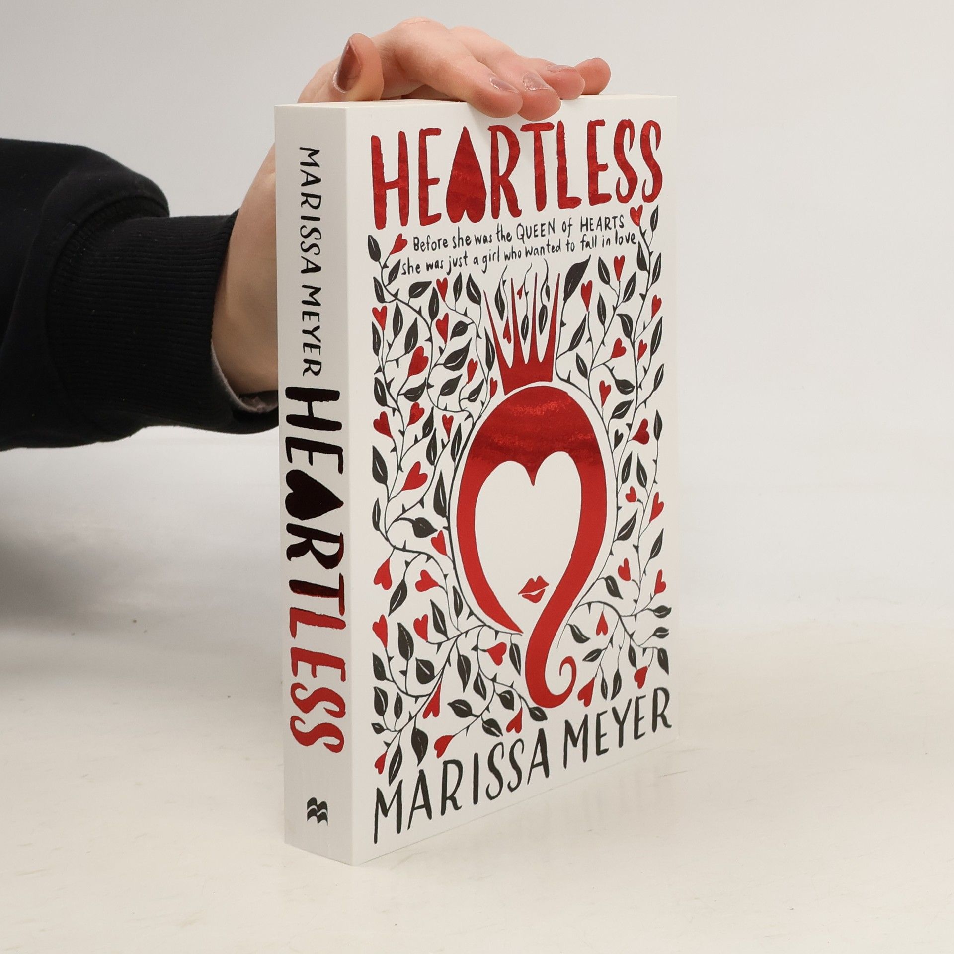 Marissa Meyer Heartless